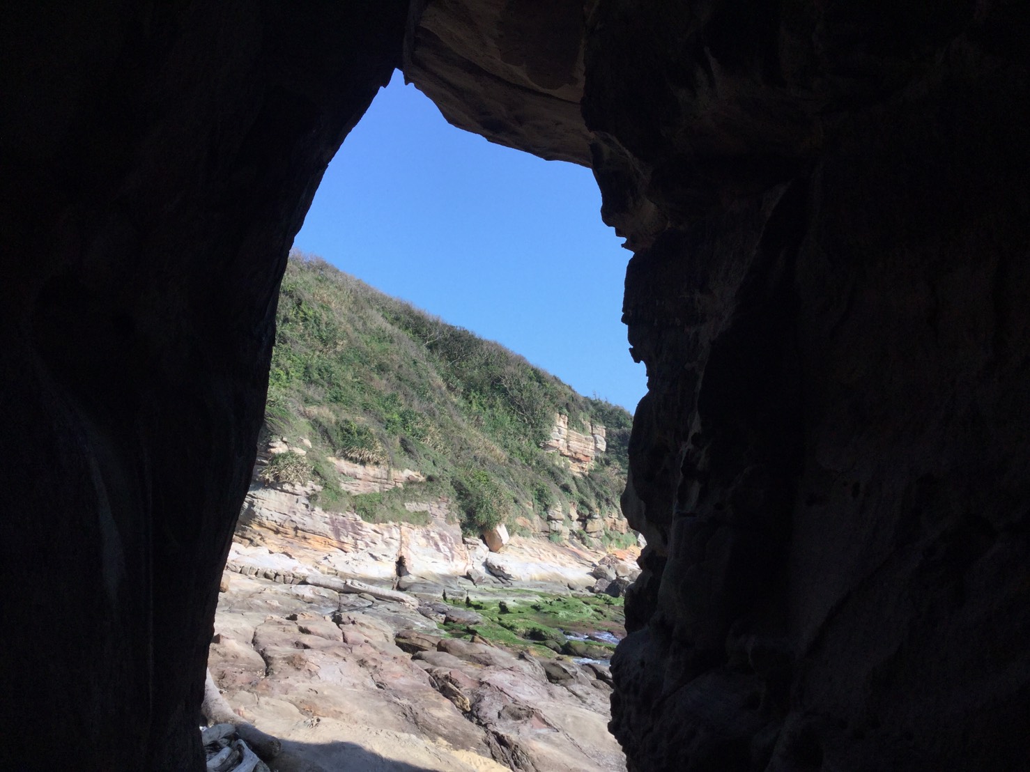 海岸經一線天進入