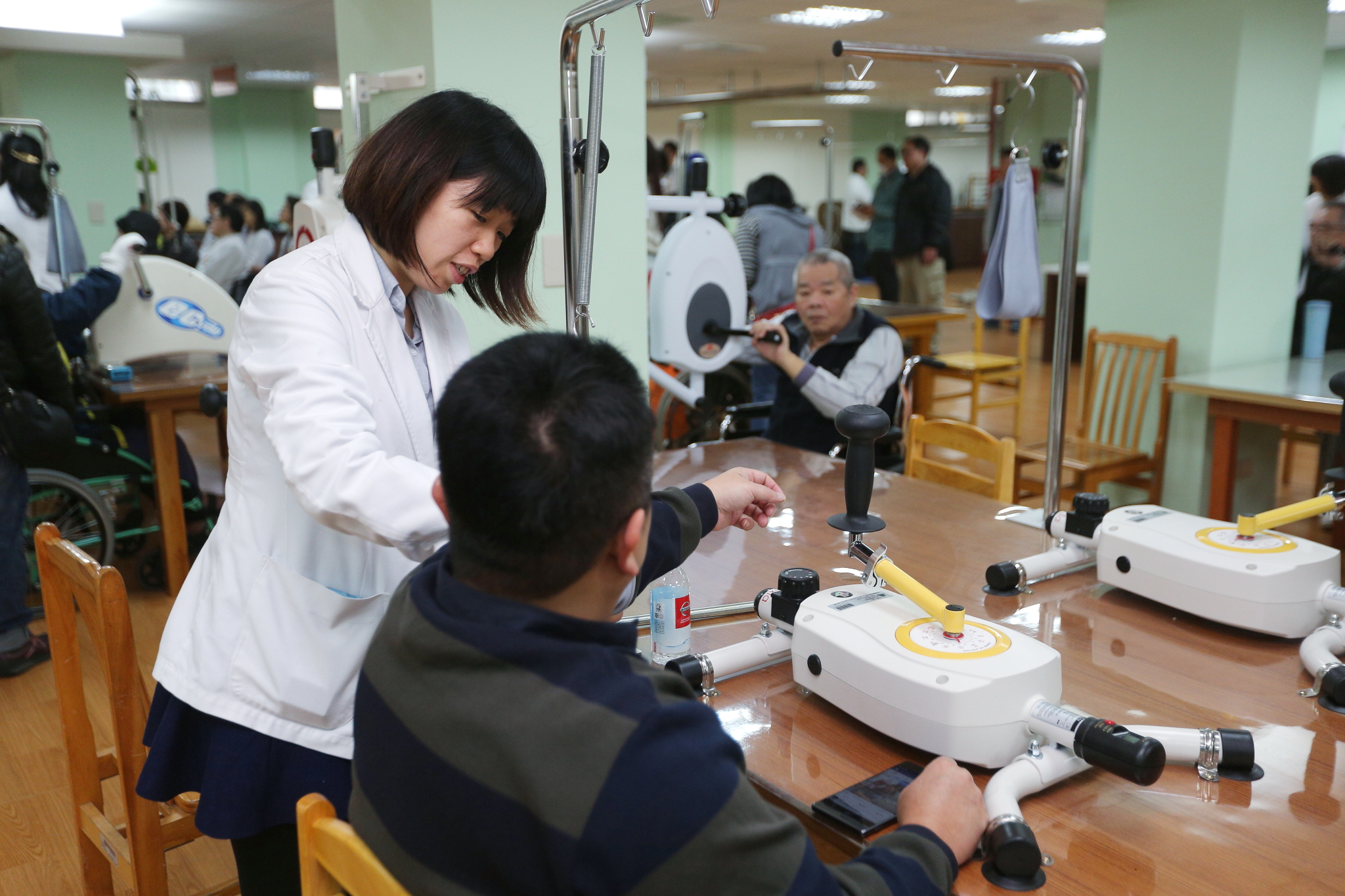 新北聯醫打造專屬復健治療中心，提供專業醫療技術服務及溫馨便利的環境