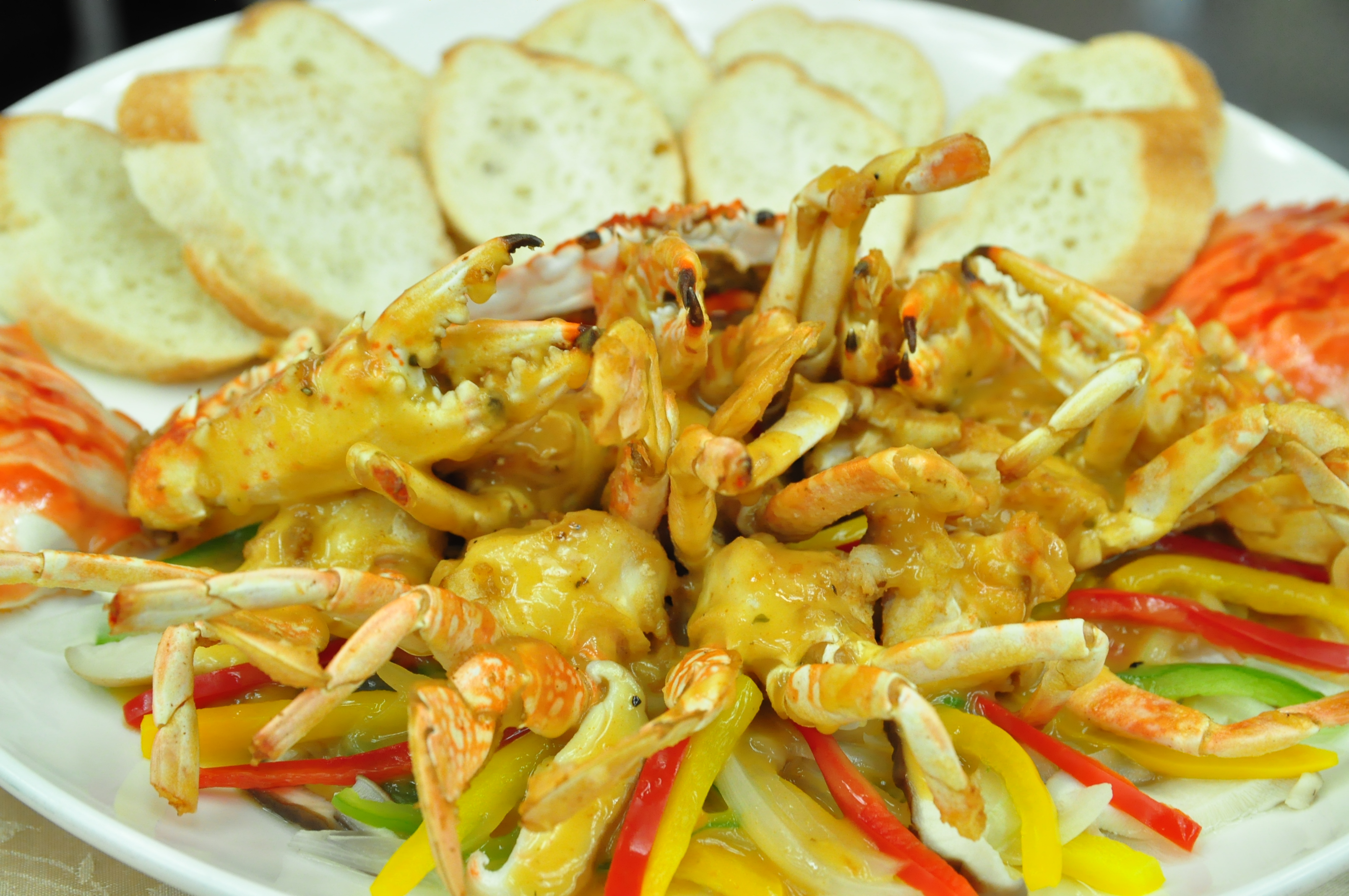 今年的鱻蟹宴很時尚，萬里蟹法式新吃法上菜！
