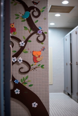 廁所也是拍照聖地 十三行公廁創意無限