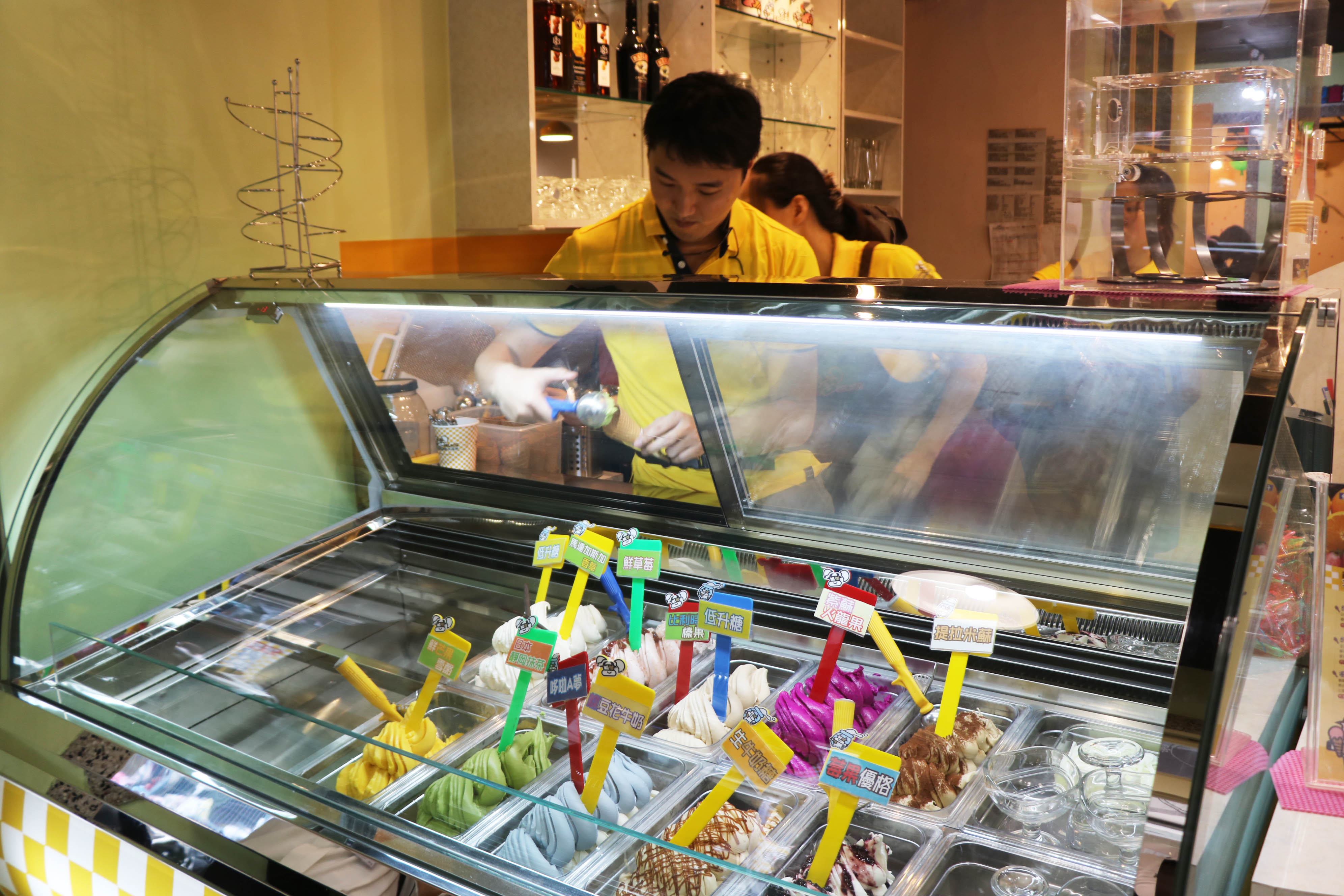 霜國喨夫妻製作的義式手工冰淇淋
