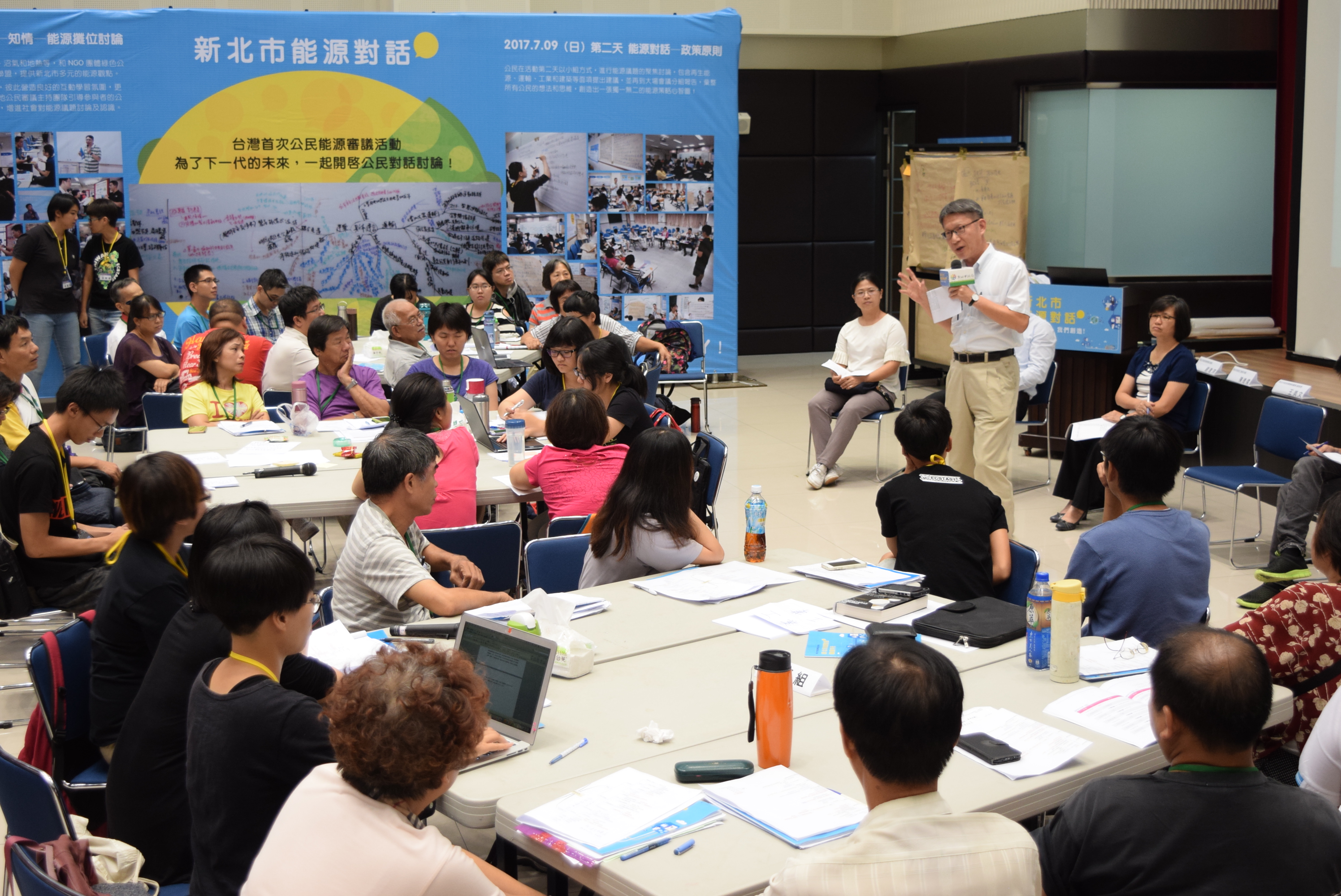葉惠青副市長率領市府代表與會傾聽民眾的建言