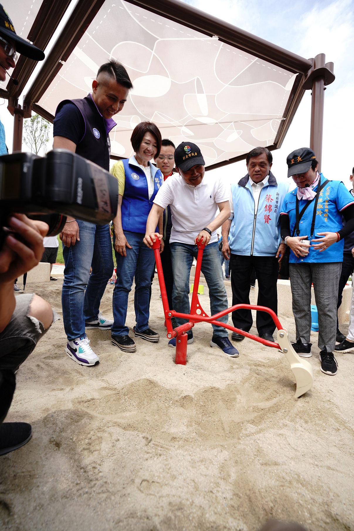 考古主題設施為北臺灣第一座結合文化探索與環境地貌的兒童共融遊戲場