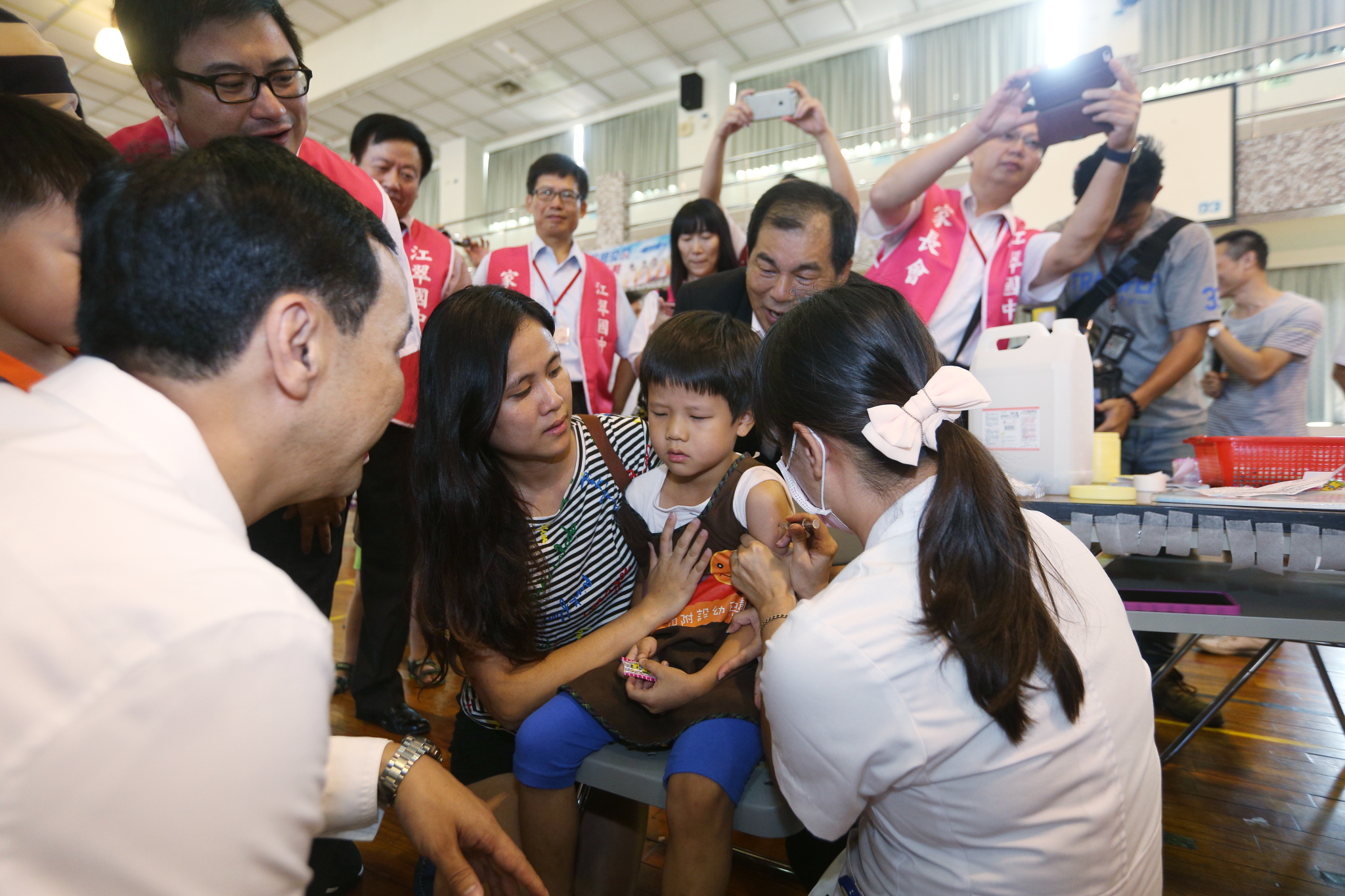 朱市長關心幼童及學生接種流感疫苗