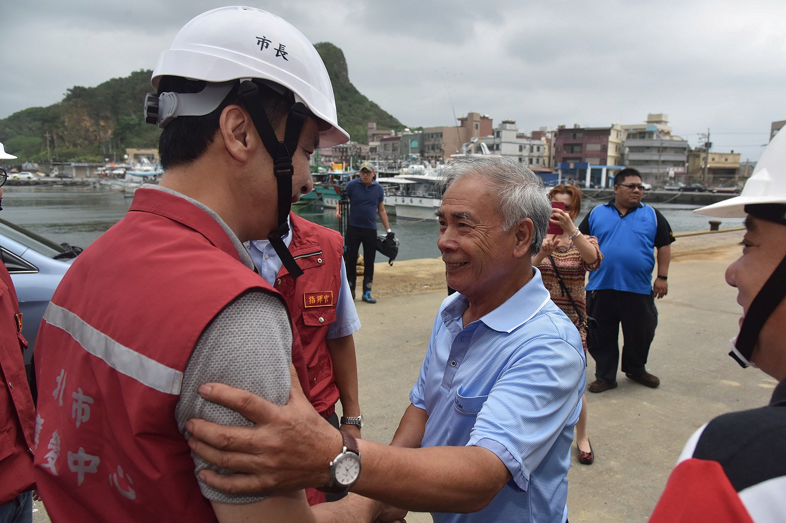 朱市長視察沿海漁港防颱整備工作