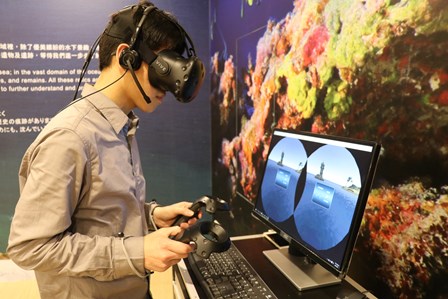 十三行博物館推出全新海洋冒險VR闖關遊戲，以十三行人的漁獵生活為主題，關關刺激精采、有趣。(新北市立十三行博物館提供)