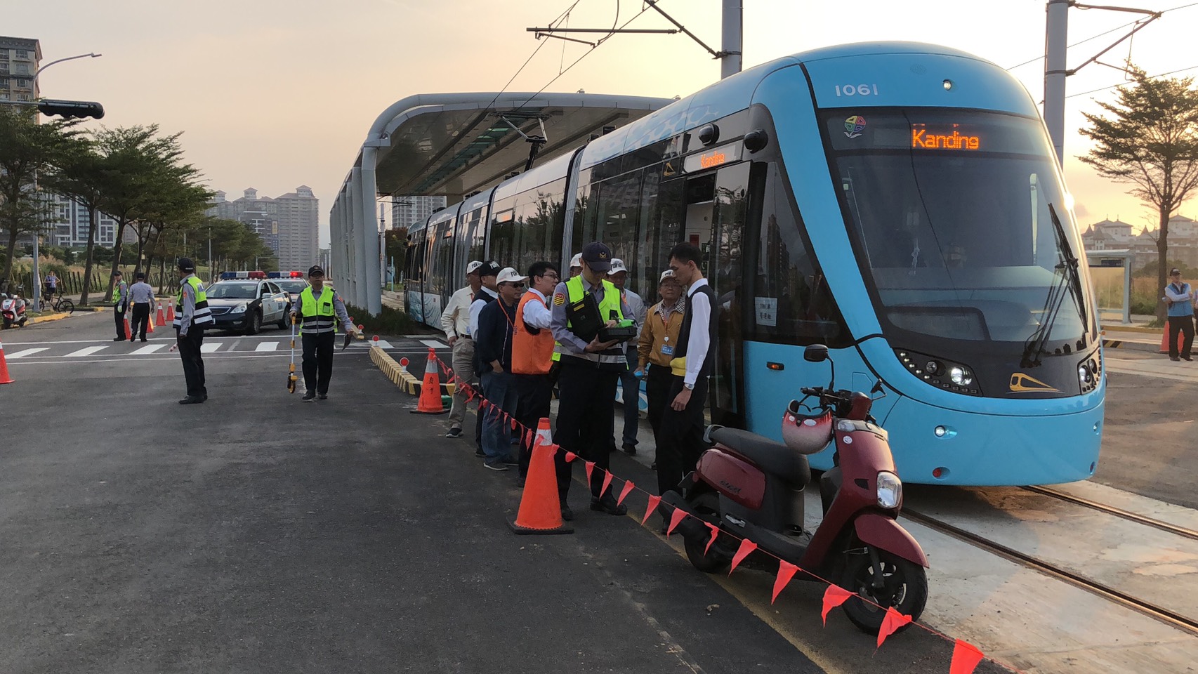 列車與其他車輛碰撞導致出軌模擬演練