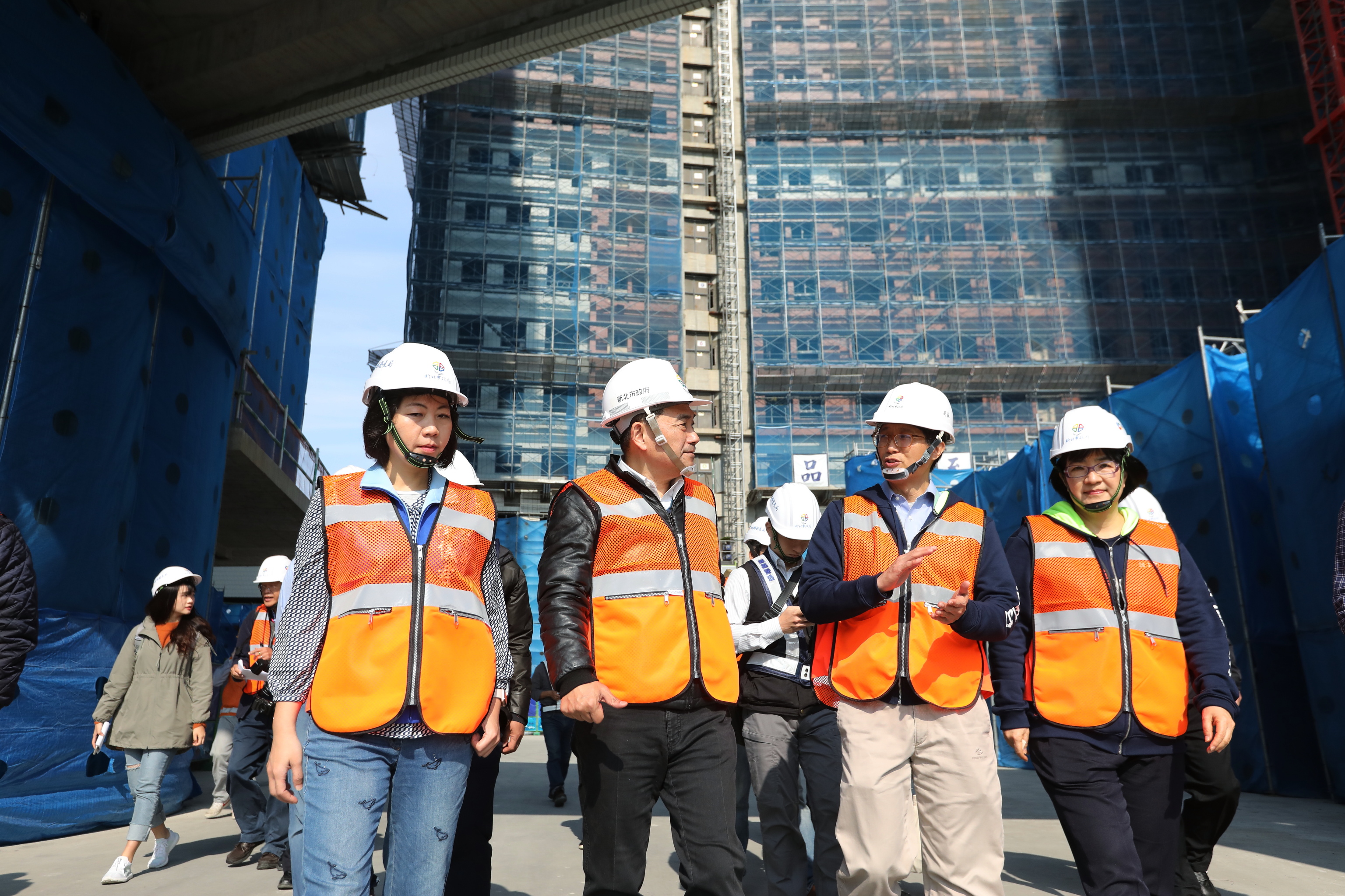 新店區中央新村北側青年社會社宅新建工程視察