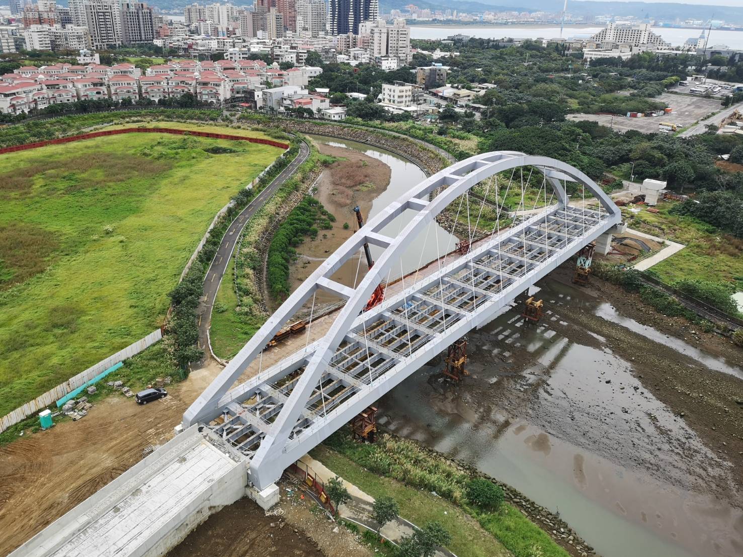 淡海輕軌_藍海線田溪橋鋼拱橋