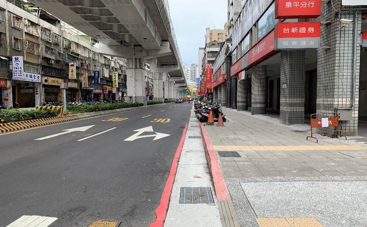 環狀線_中和區景平路人行道復舊更新