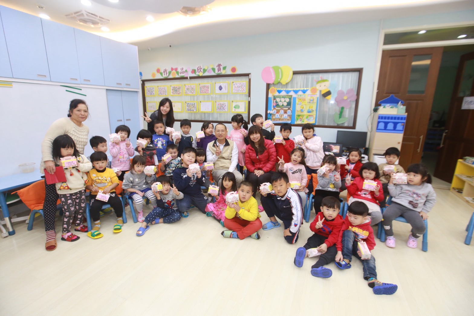 石門幼兒園合影