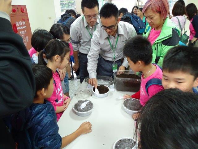 新北市林口水資源回收中心近期復育獨角仙有成