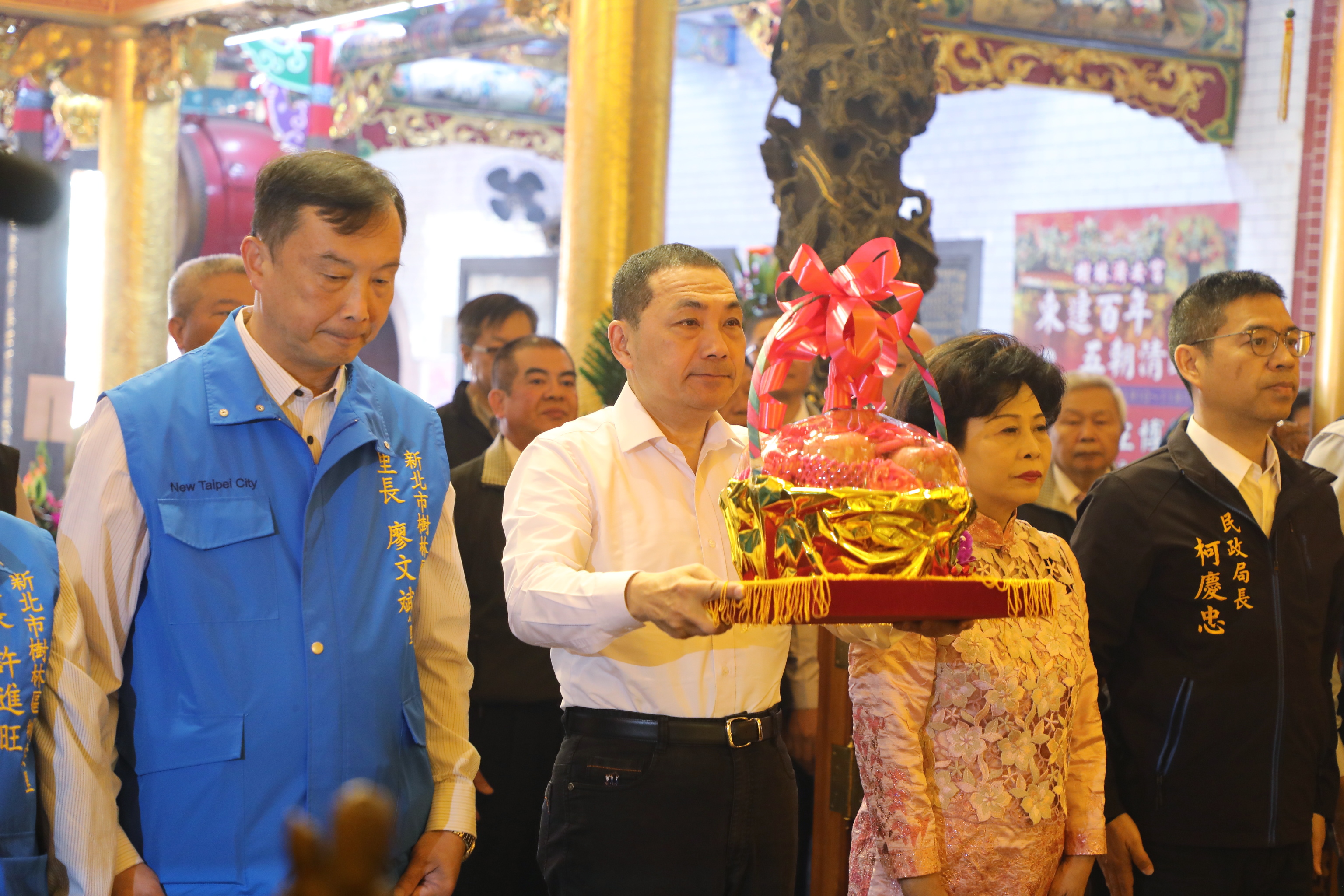 樹林濟安宮慶祝保生大帝聖誕，侯市長上香祈福