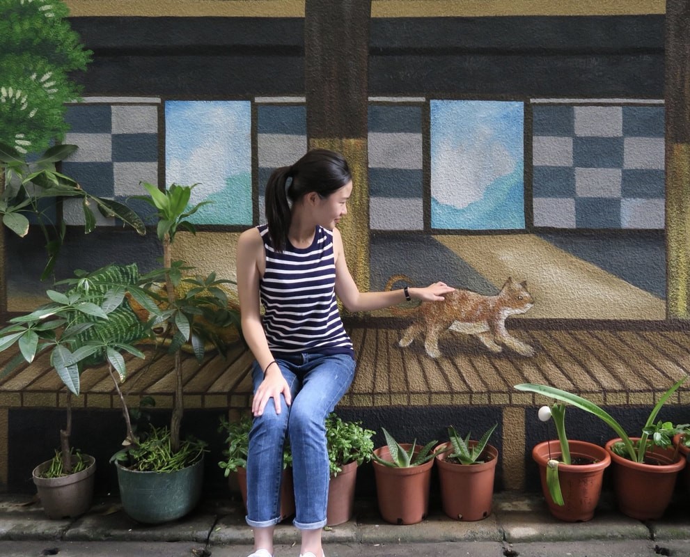 市民在永和潭安里的巷弄間漫步