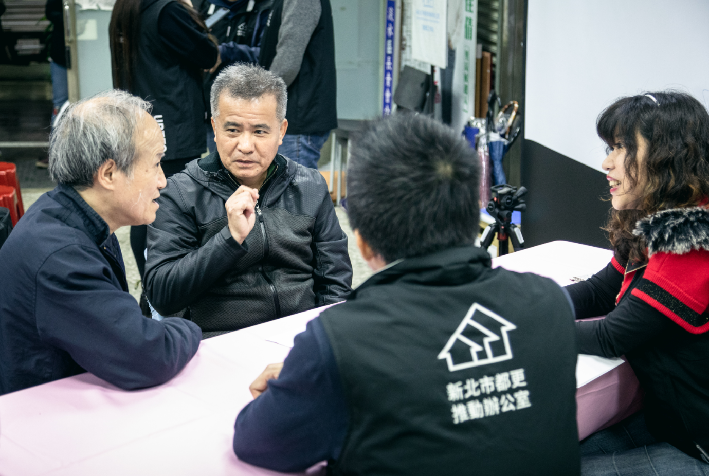 前進辦公室在淡水東來持續蹲點，位里民進行都更相關議題的服務與諮詢