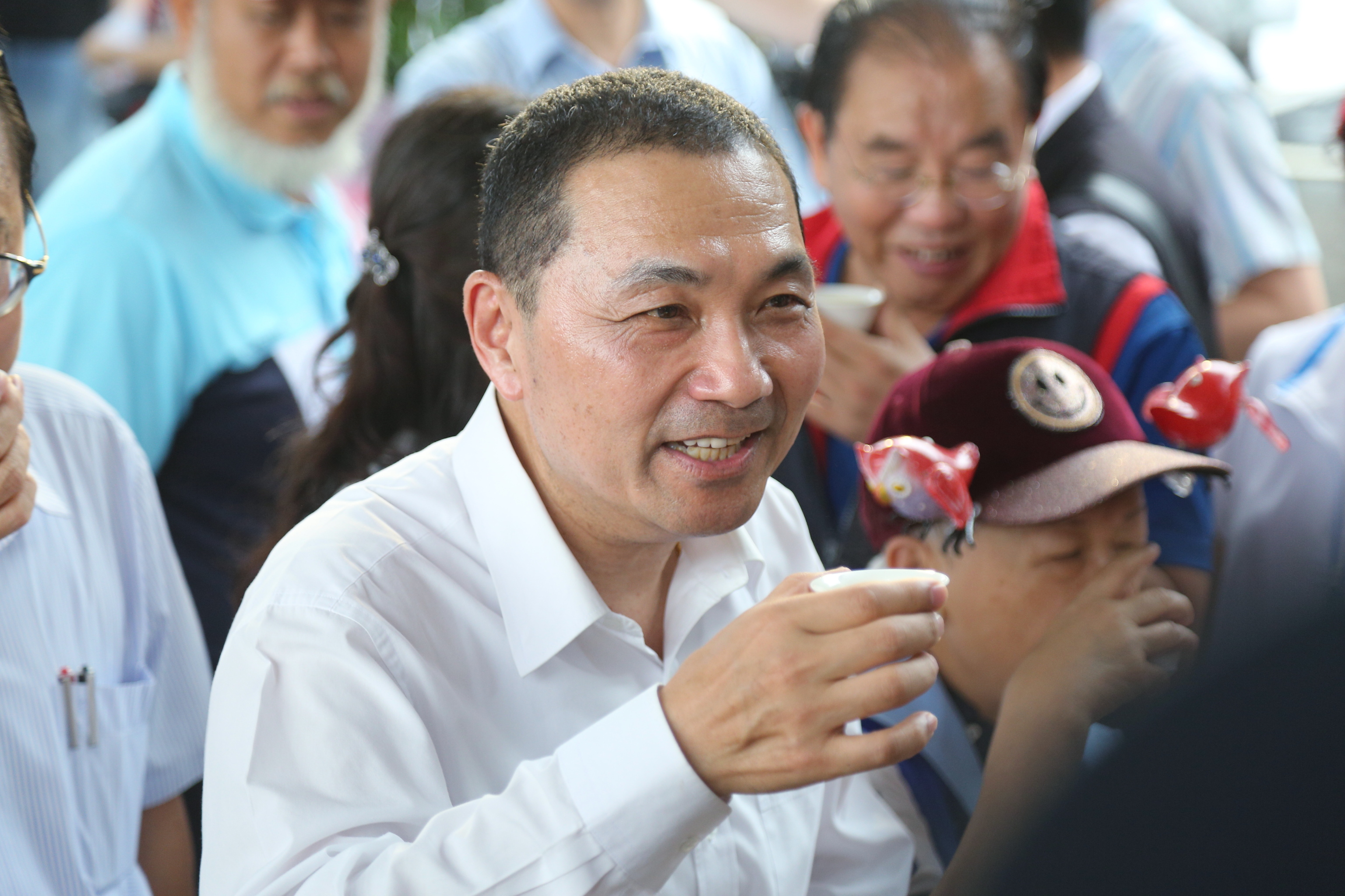 新北好茶春茶比賽，侯市長嚐鮮百萬冠軍茶