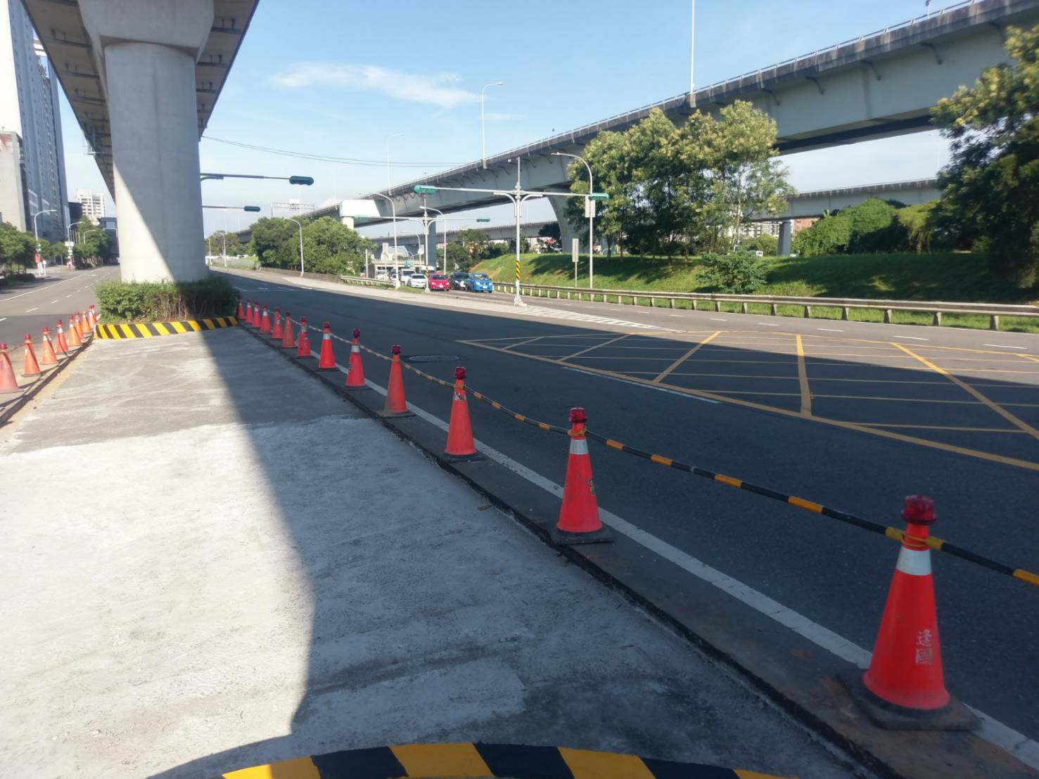 八德路增設缺口施工中照片