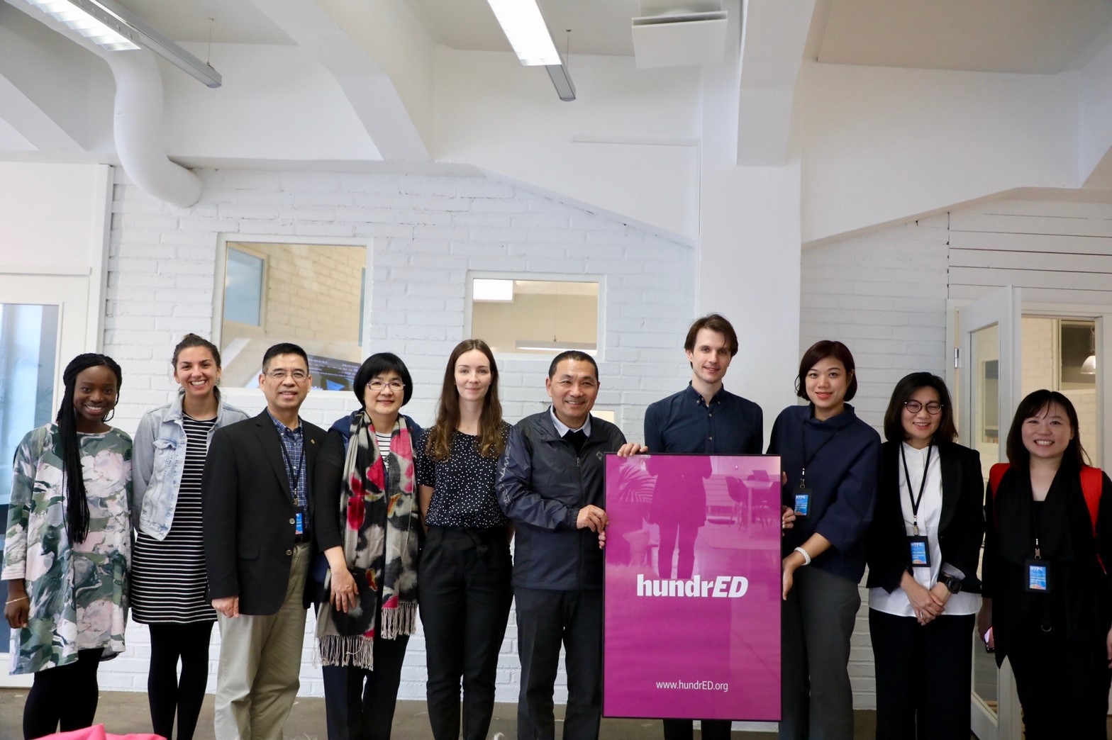新北市侯友宜訪芬蘭HundrED，學習世界頂尖創新教育思維。