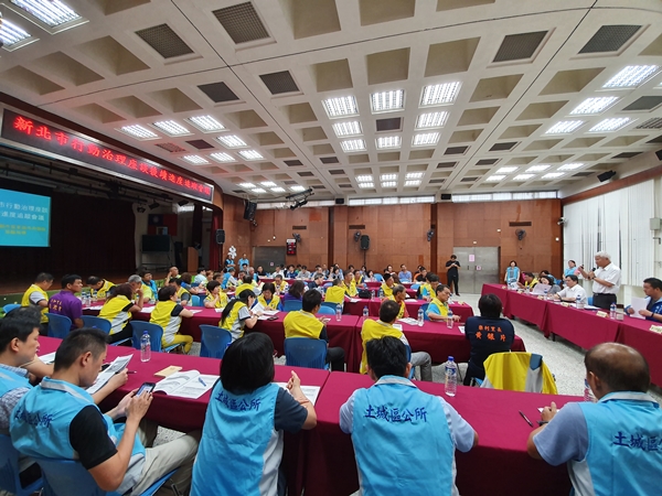 吳明機副市長率領各局處代表至土城區公所進行新北市行動治理座談後續進度追蹤會議