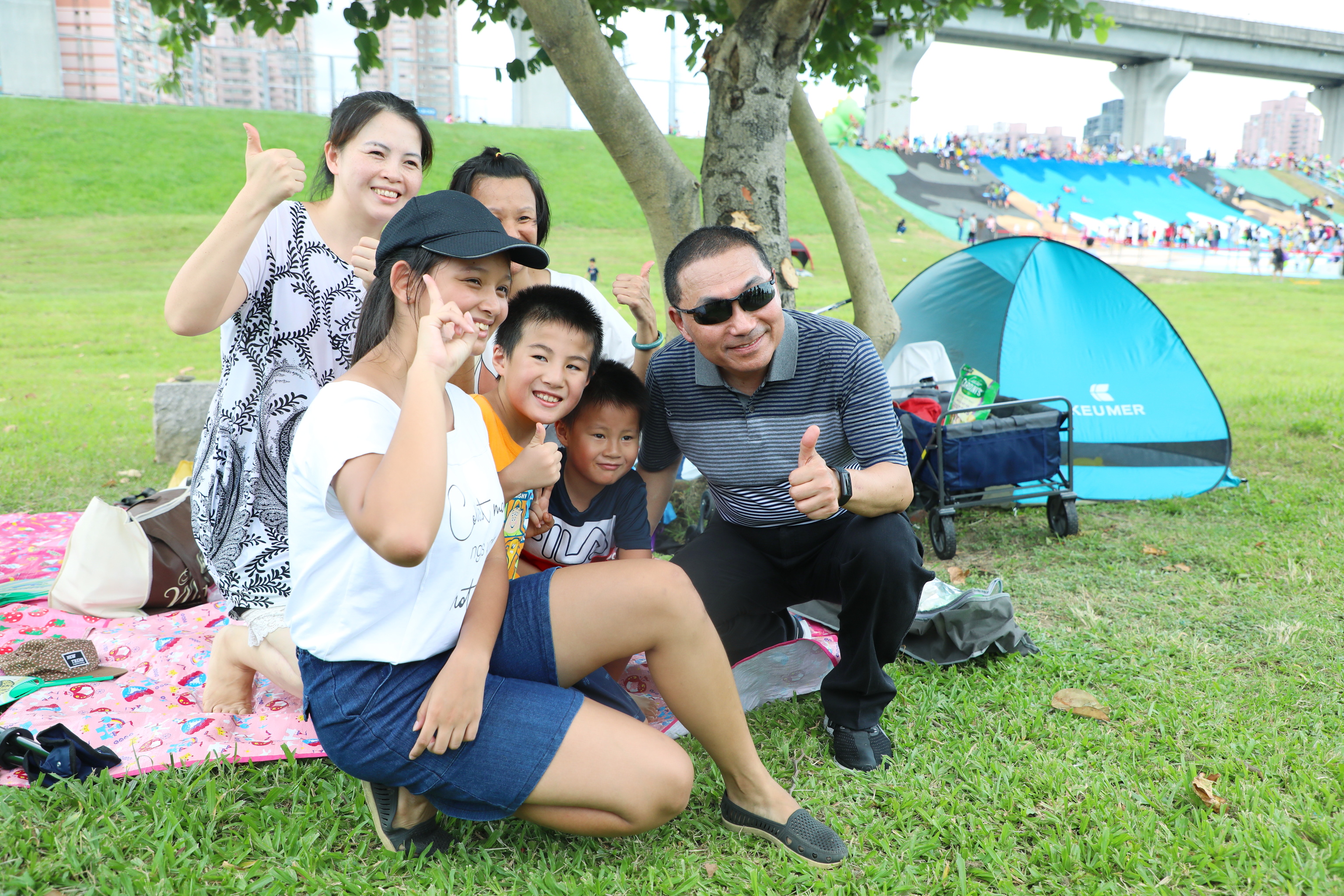 新北大都會公園綠地廣闊設施多元，適合親子闔家踏青遊玩