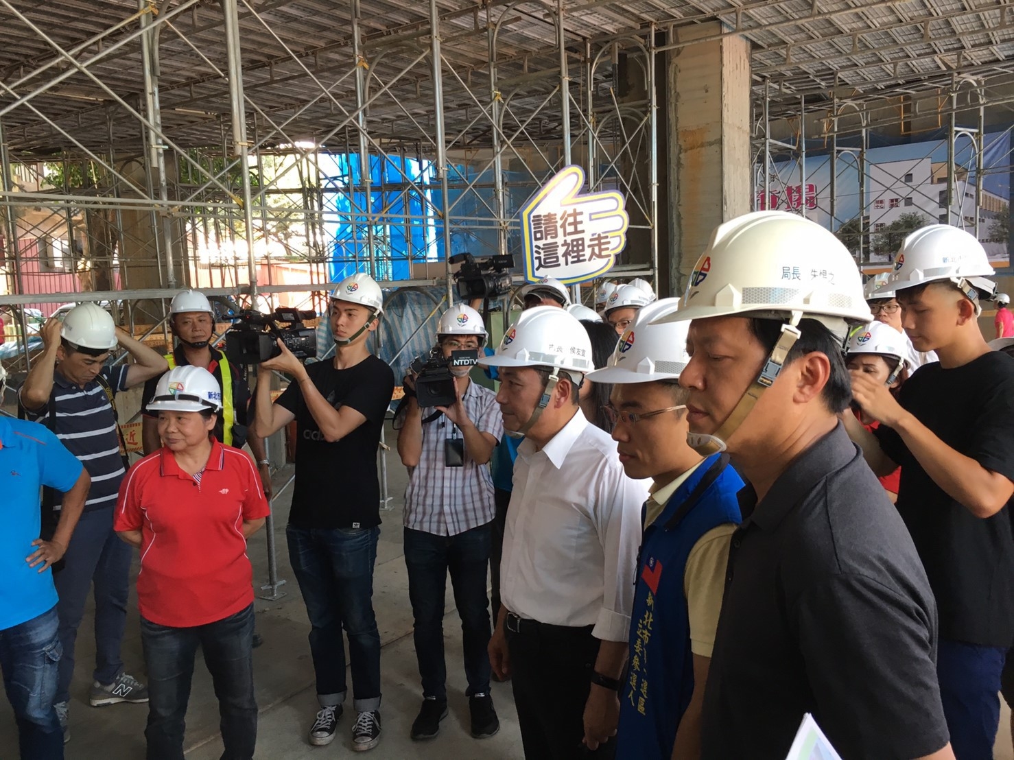 圖說：新北市長侯友宜視察林口市場新建工程，預告未來將以此為標竿打造更多現代化智慧市場。
