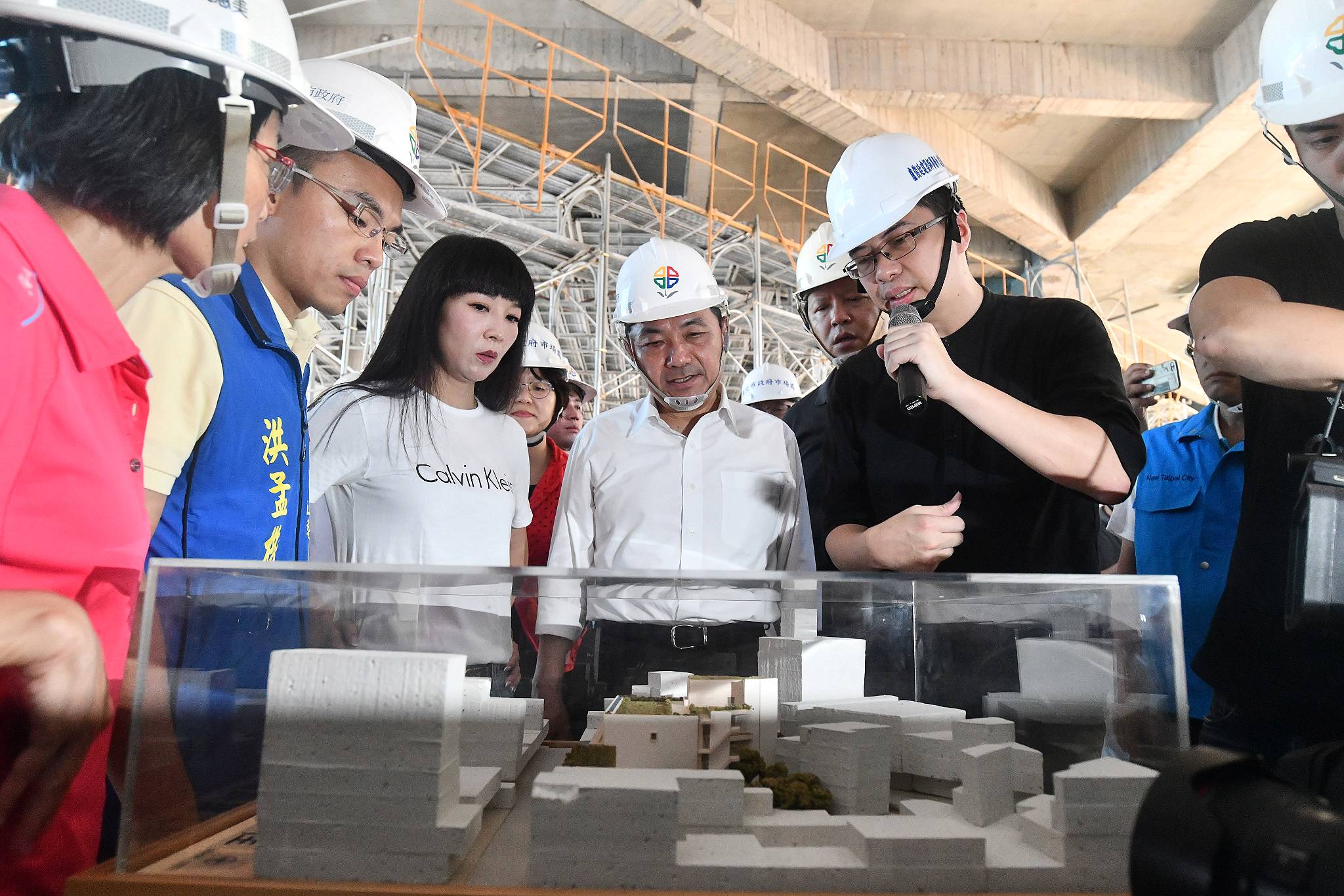 侯市長視察林口市場新建工程