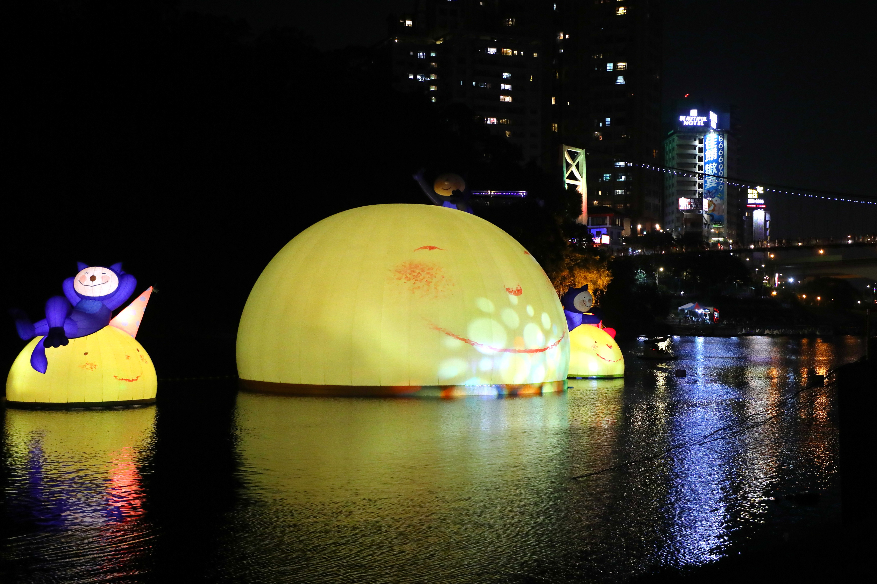 「2019碧潭地景藝術展示」啟用，新北市政府祝福大家中秋月圓人團圓