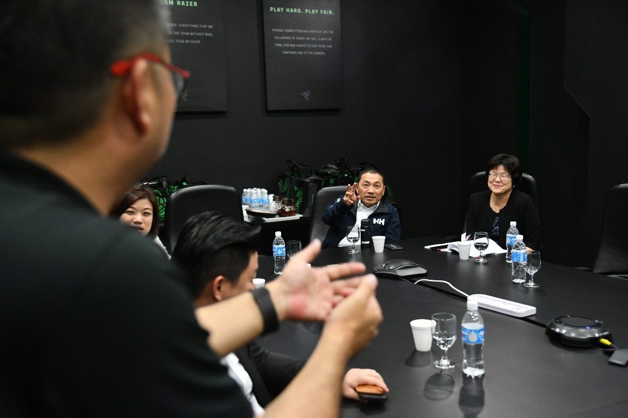 侯友宜市長邀請雷蛇投資新北市。