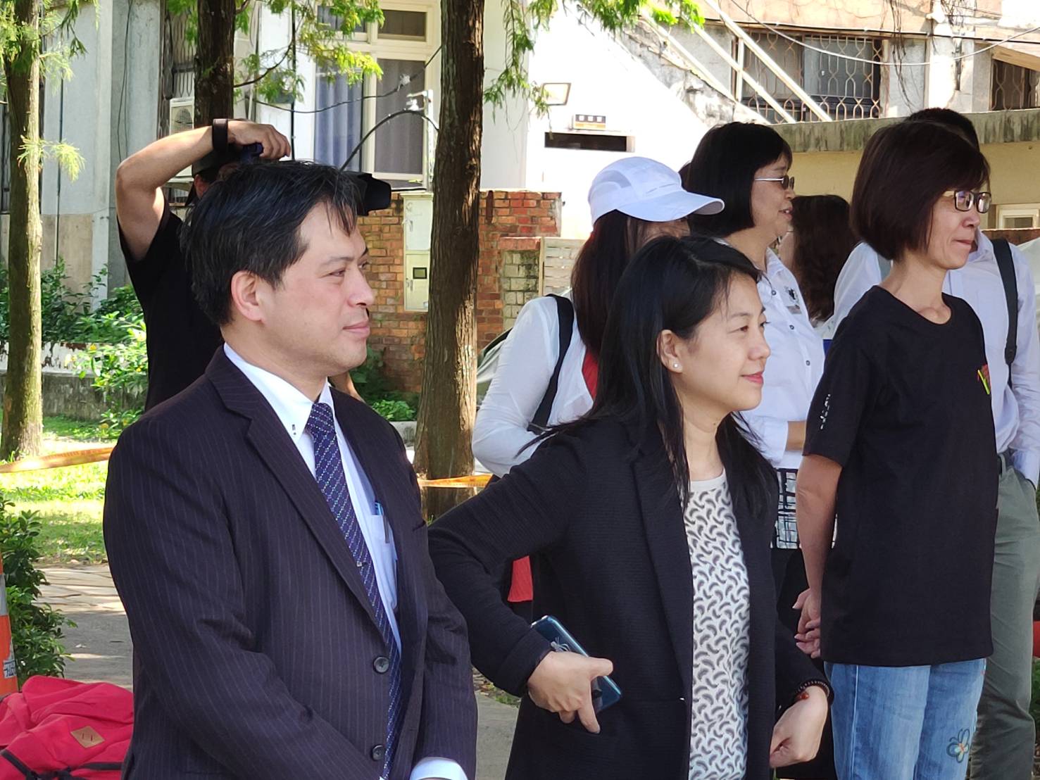藉由音樂與舞蹈的融合重現淡水土地的歷史記憶，連結在地人民的生命情感，帶領大家沉醉在以天地為舞臺山海為布景的自然劇場中