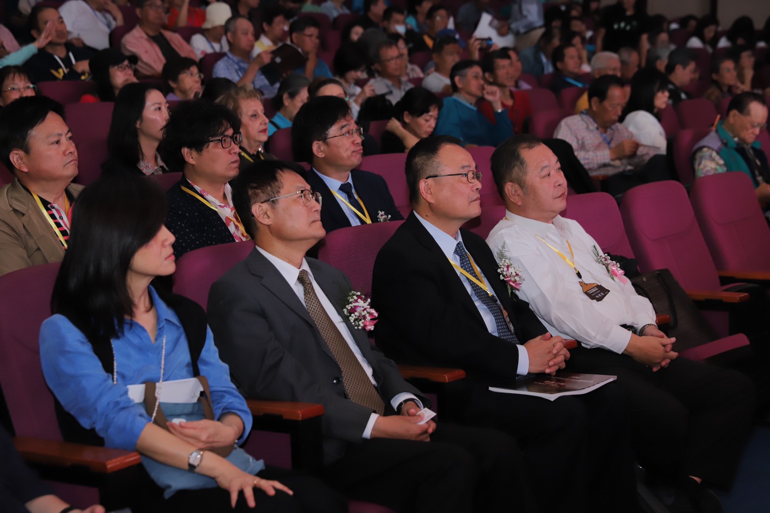 重量級嘉賓，與來自海內外多名專家學者20餘位和學員400餘人參與