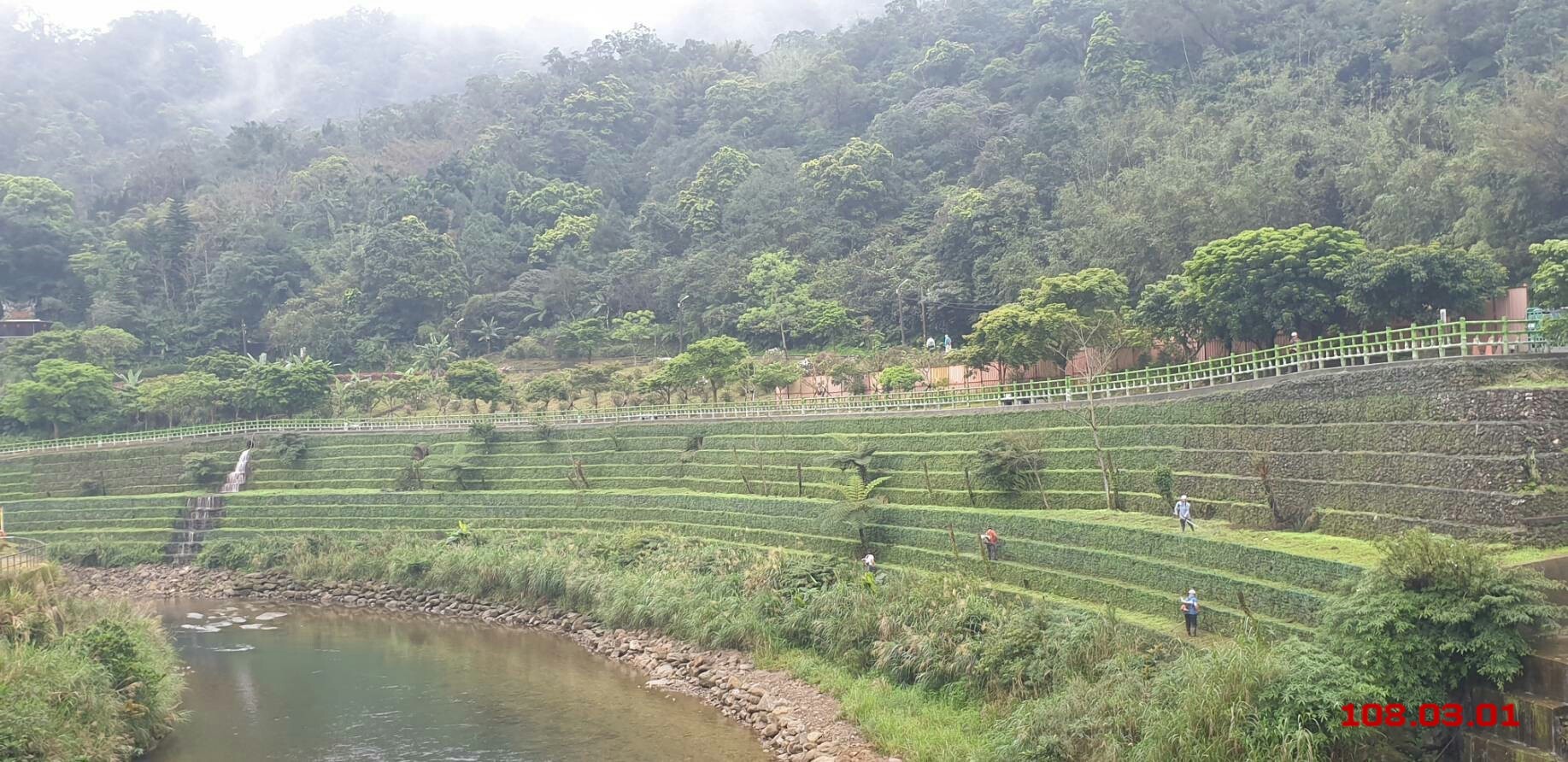 夏季則提高維護頻率，每月2次派員進行環境整理；其餘時日即按月造訪進行維護，全年總動員次數即高達18次