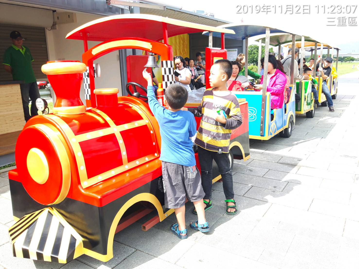 11月期間搭乘可享開幕優惠半價優待，僅需50元(不分大人小孩，身高未達100公分不收費)，於12月份起將恢復原價收費