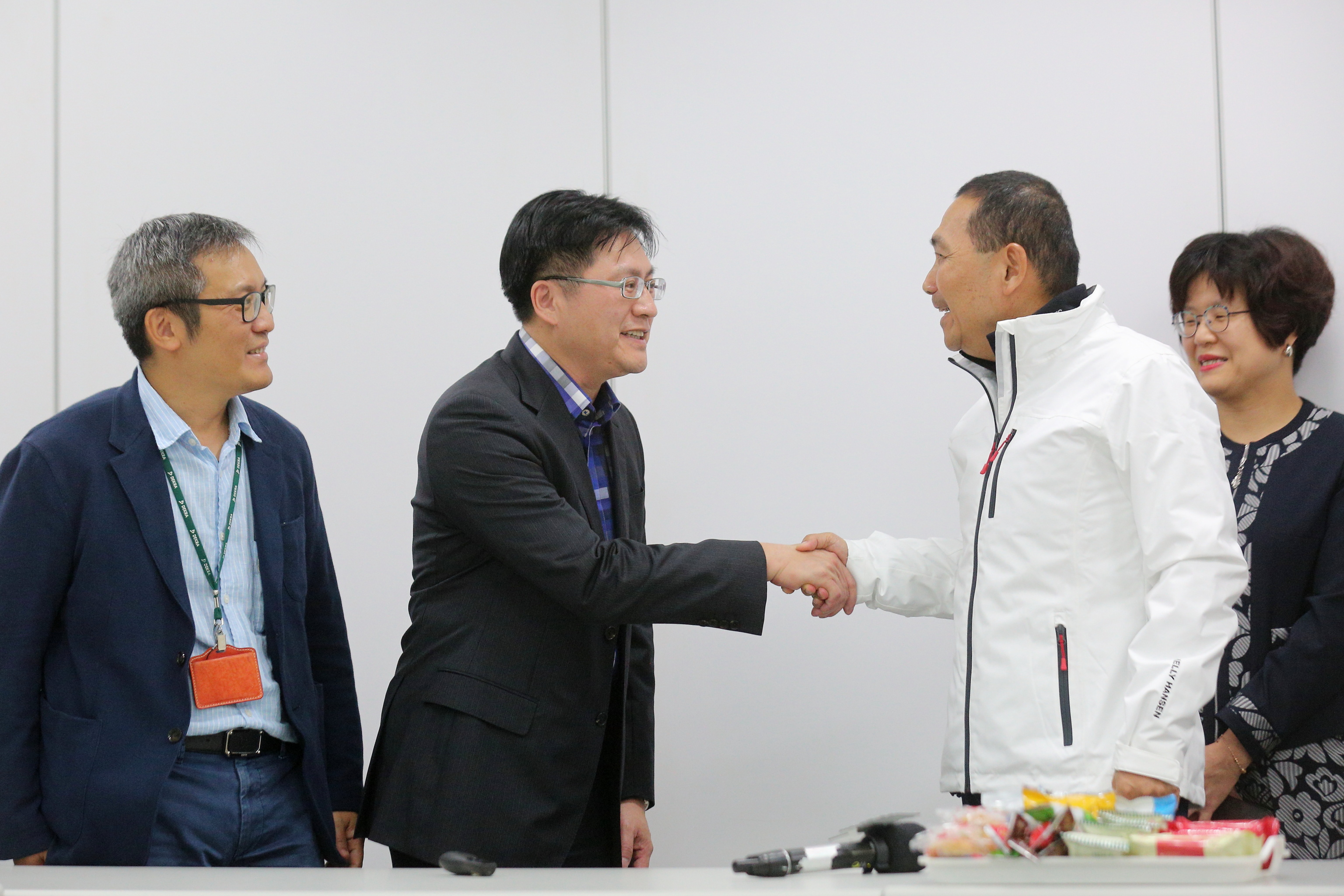 侯友宜非常感謝德凱認證股份有限公司不斷加碼在新北的投資