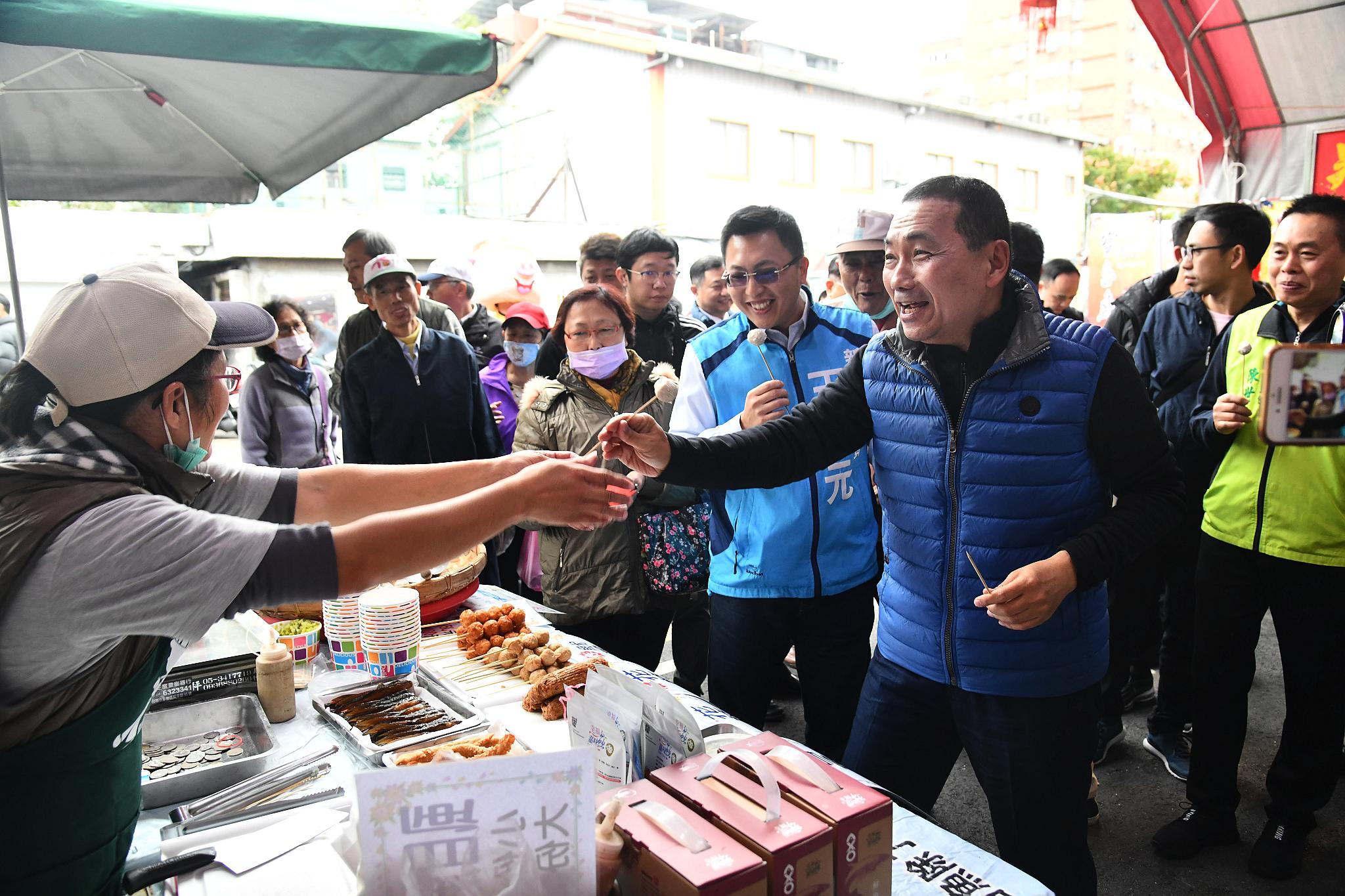 年節時團圓時刻年夜飯，絕對是年節時的重頭戲之一