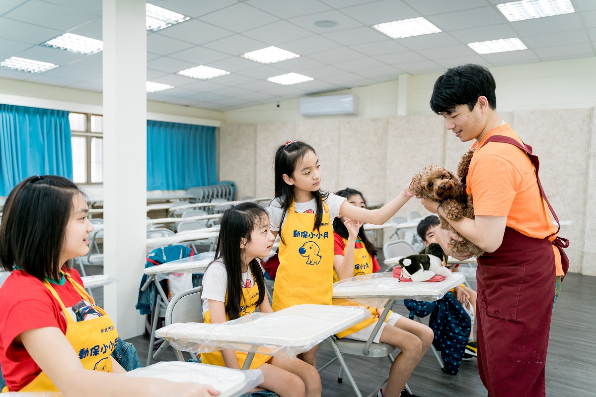 生命教育園區毛寶貝飼養課程