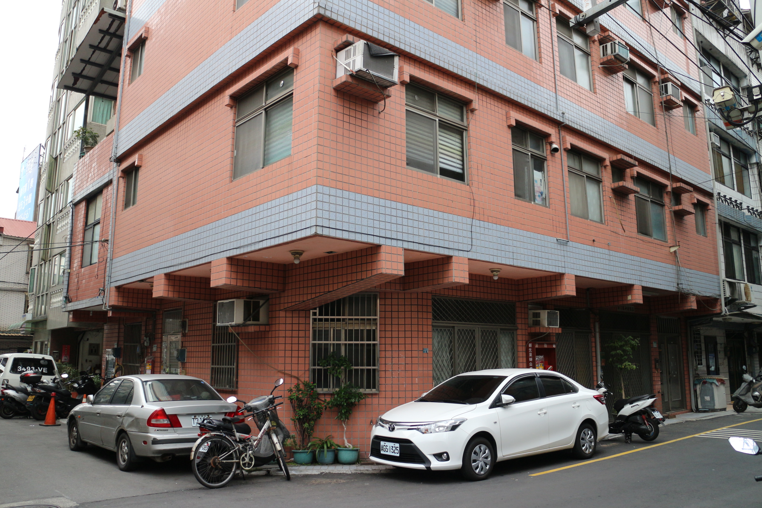 重建前-建物出挑