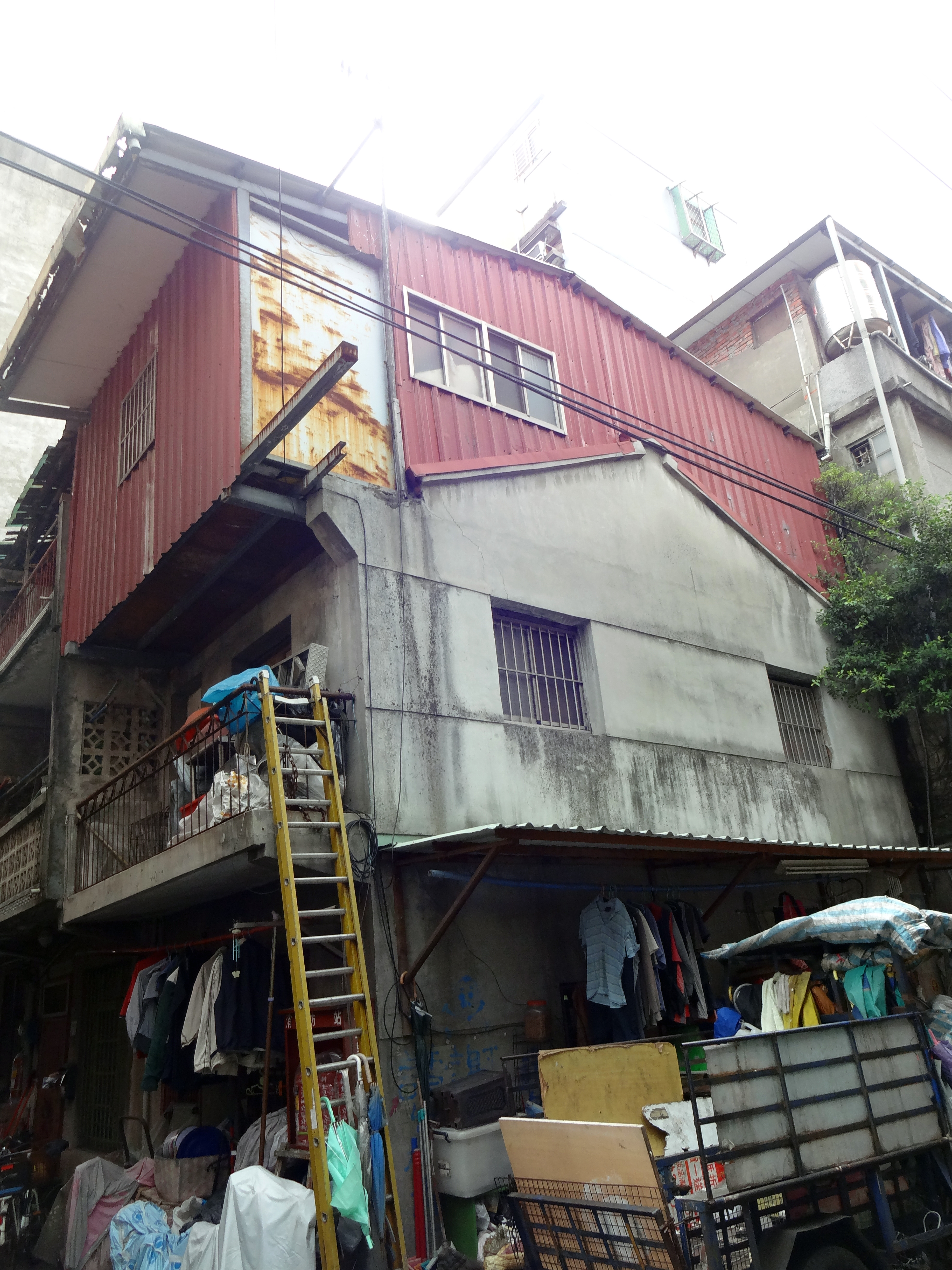 重建前-自行改建