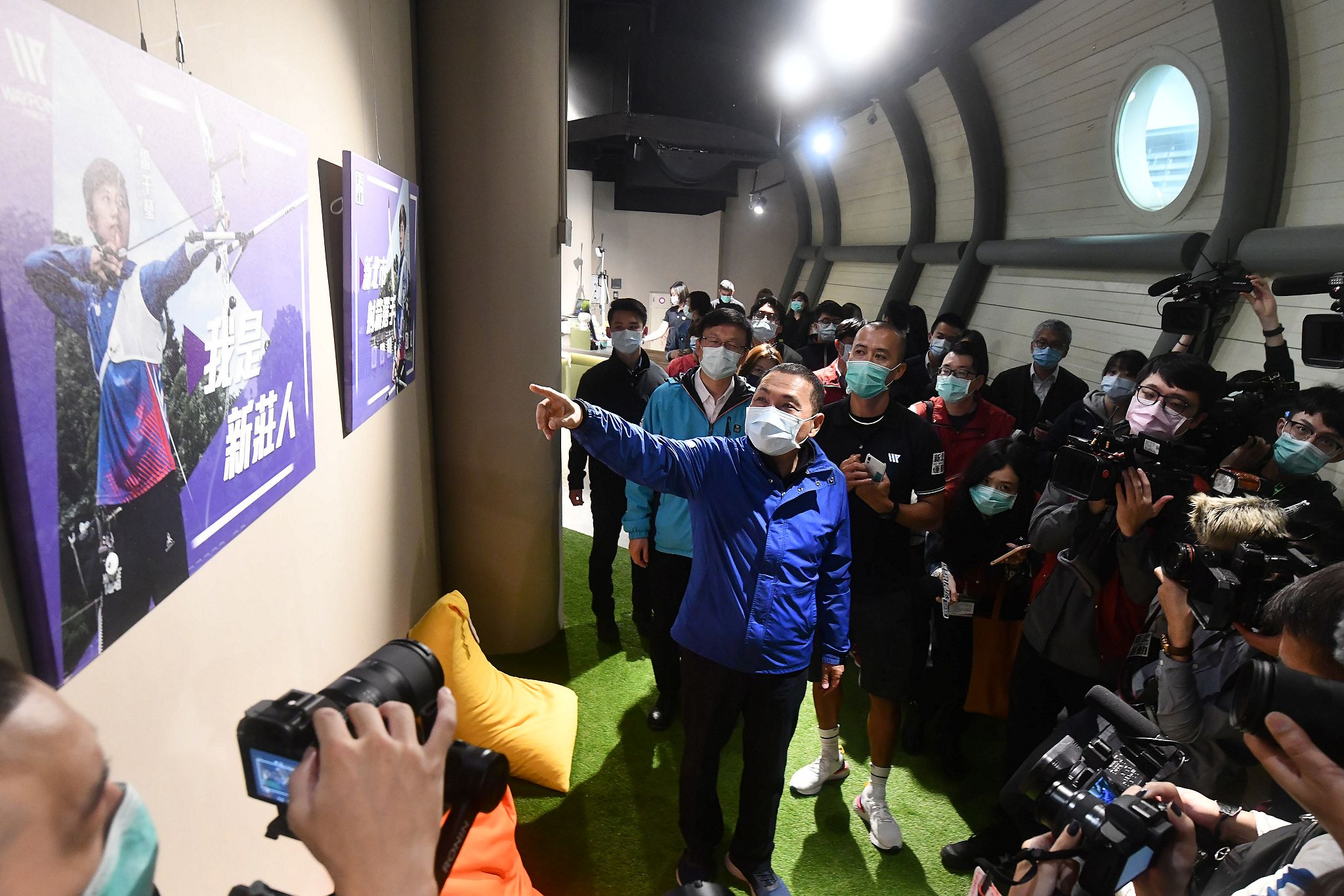 「運動中心2.0計畫」活化市府現有餘裕空間，引進民間專業廠商經營，打造「新北運動聚點」。