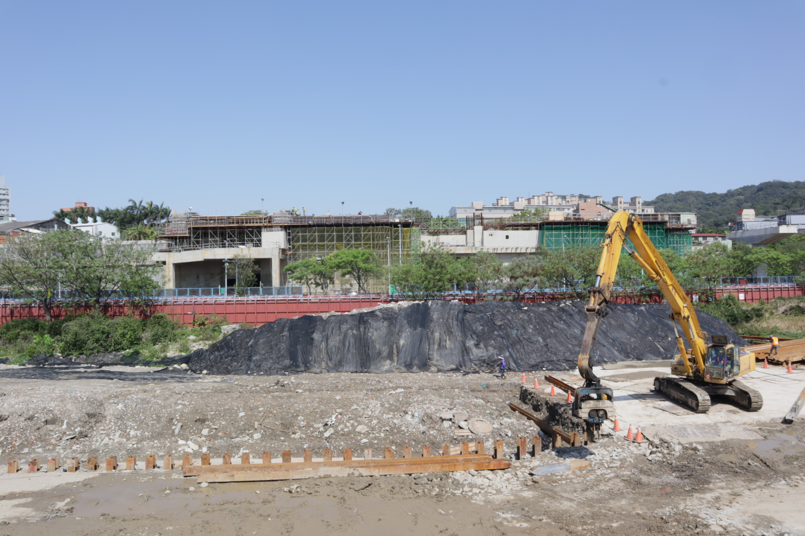 因應新冠狀肺炎 紓困營建產業新北建照延長二年新政策