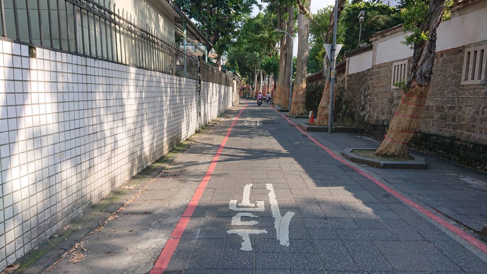 林家花園旁文昌街石板路原貌，將保留至汐止、中和人行道留下歷史印記！