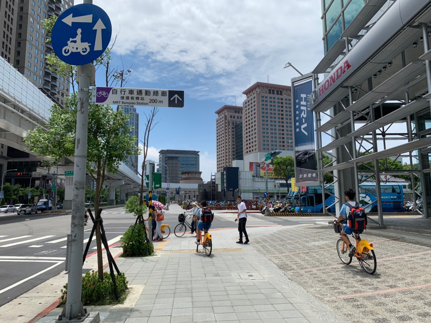 新北市打造自行車通勤綠廊，邁向低碳友善城市新境界