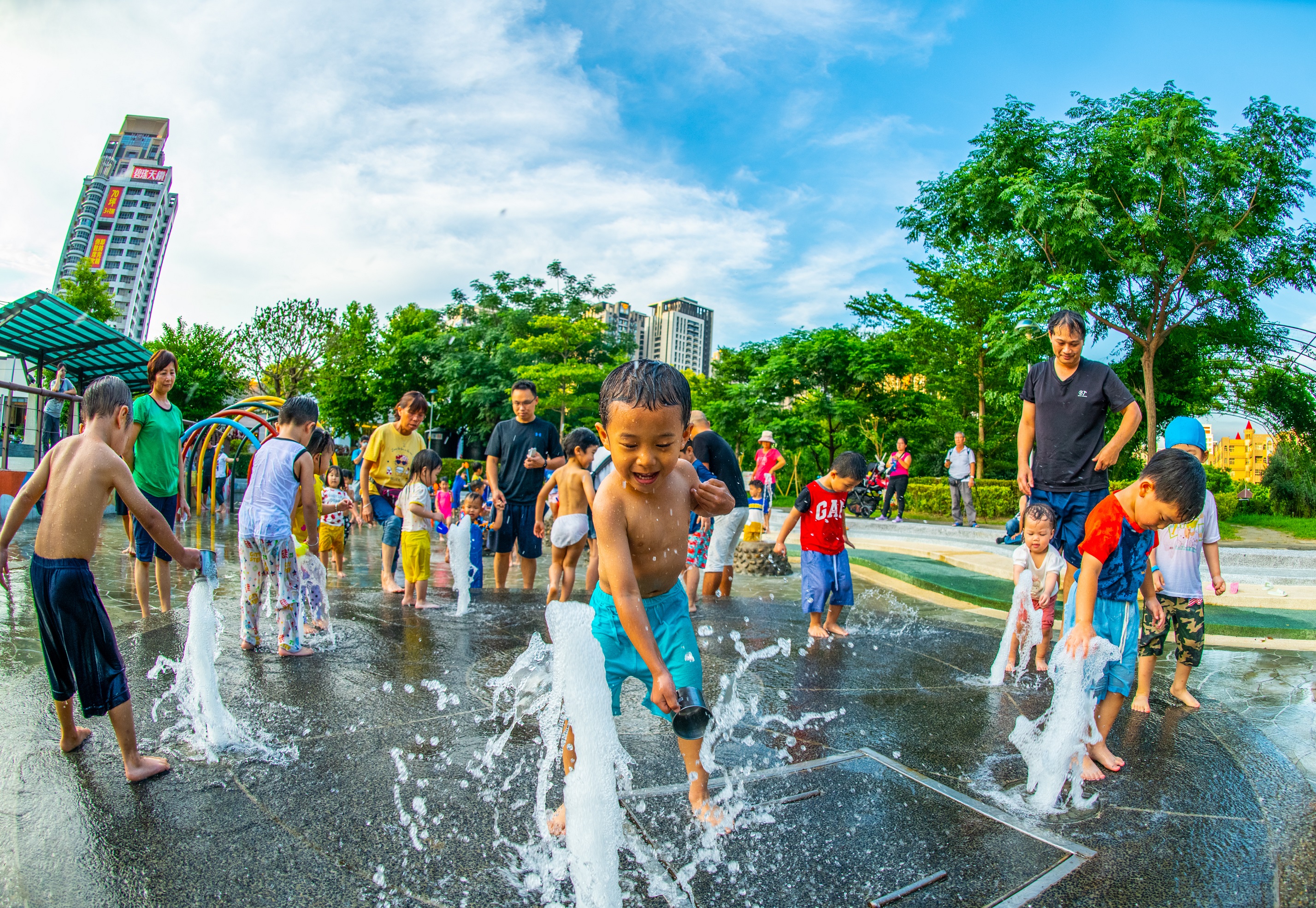 新莊塭仔底濕地公園戲水池區