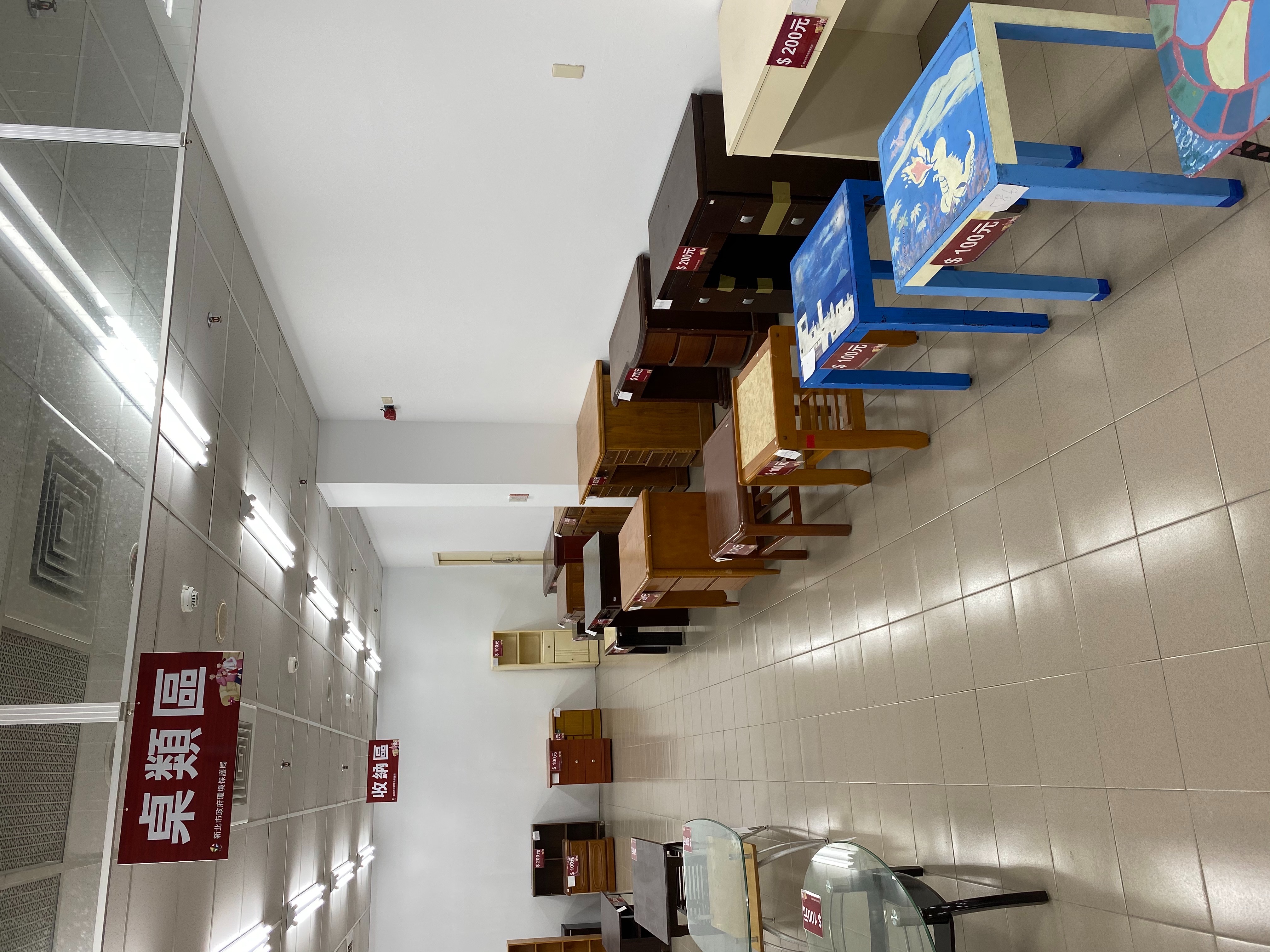 展場共分6大區域，包括座椅區、沙發區、床具區、桌類區、家電區及收納區，方便民眾參觀選購