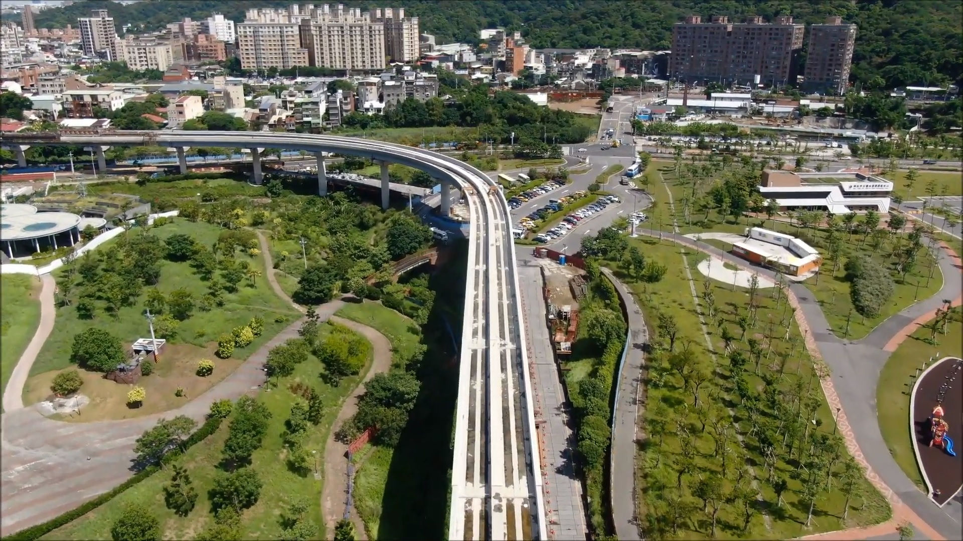 三鶯線行經三鶯藝術村
