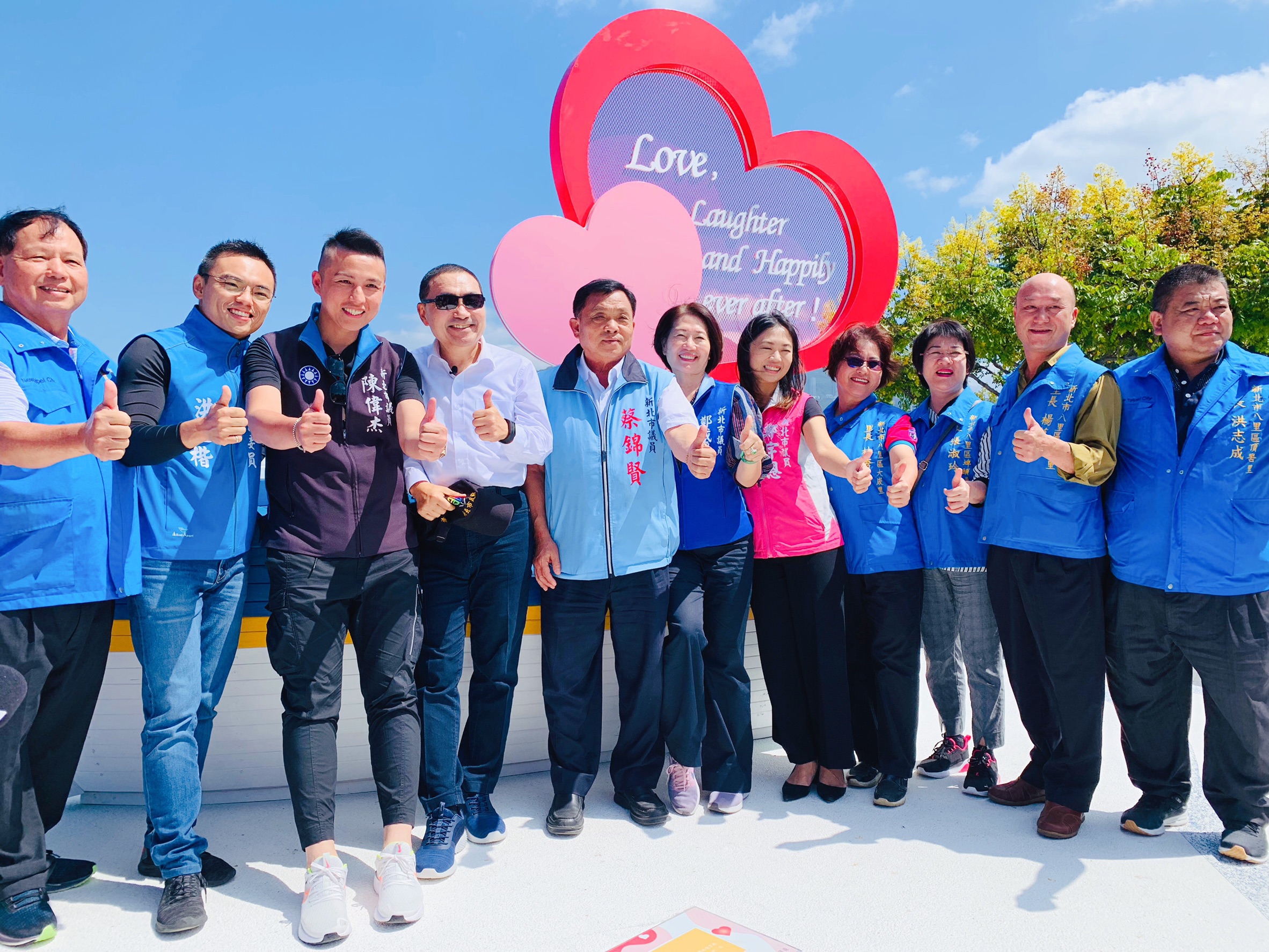 侯市長歡迎市民朋友前來寫下屬於你倆幸福的篇章