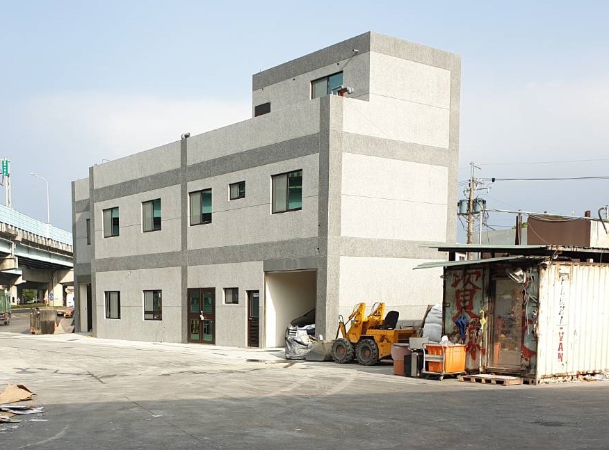 統立環保工程有限公司在五股垃圾山依法申請施作臨時建築物已完工。