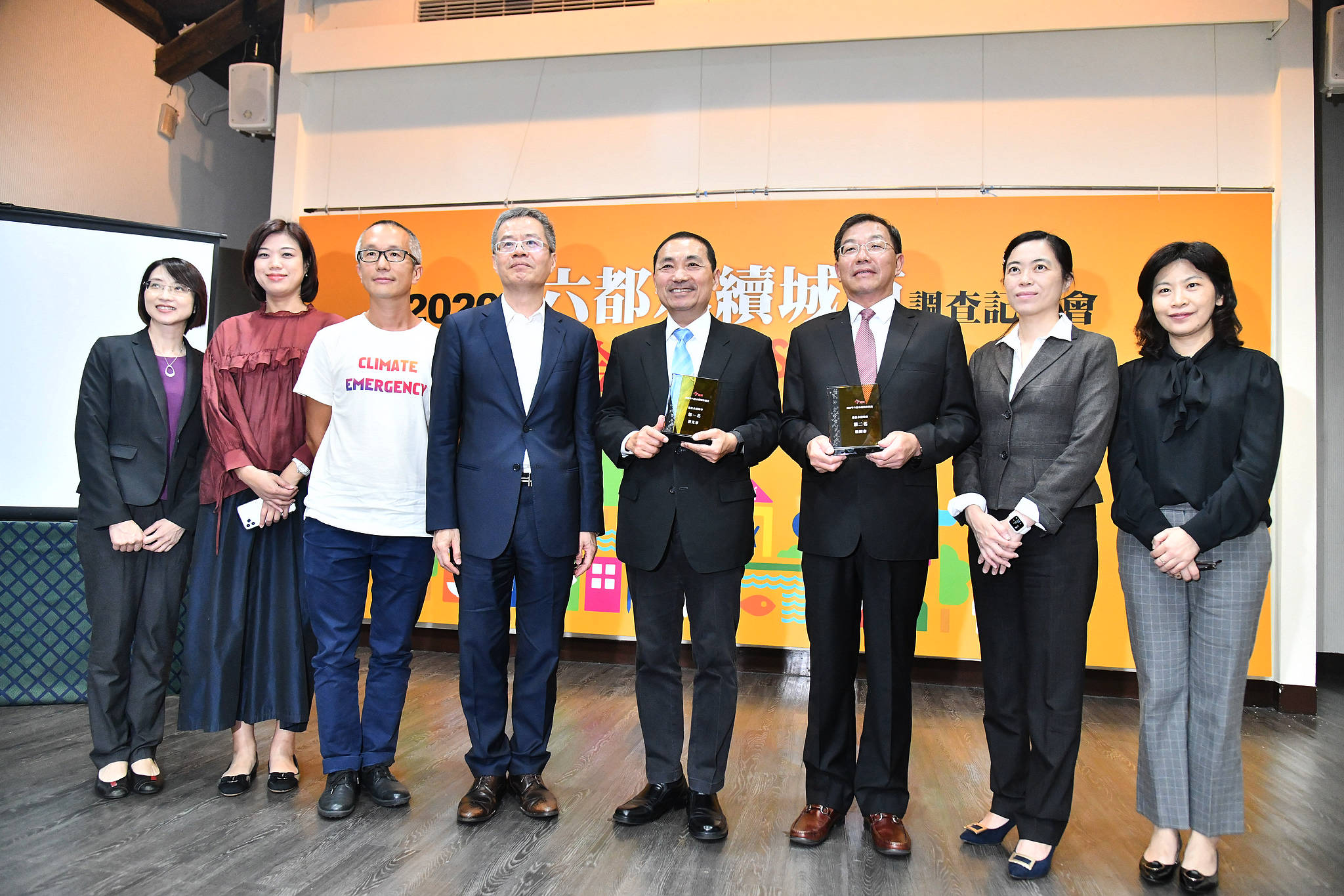 新北市在社會力、環境力兩方面獲得第一