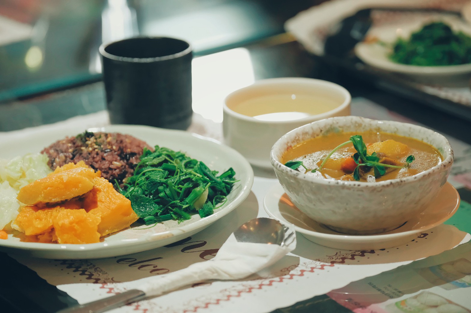 號餐庫咖啡館