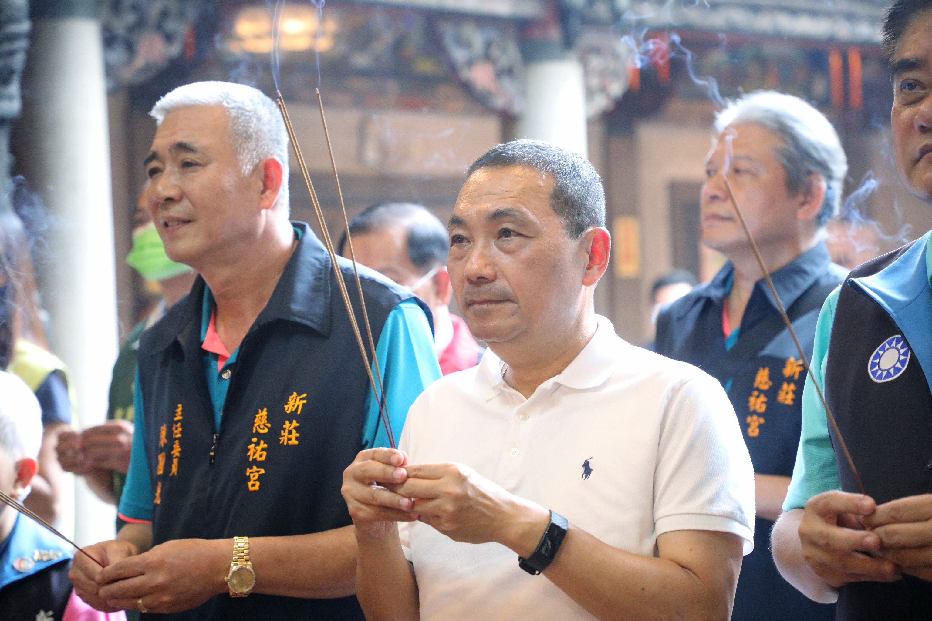 新莊偶戲文化日，侯友宜市長至新莊慈祐宮參拜祈福