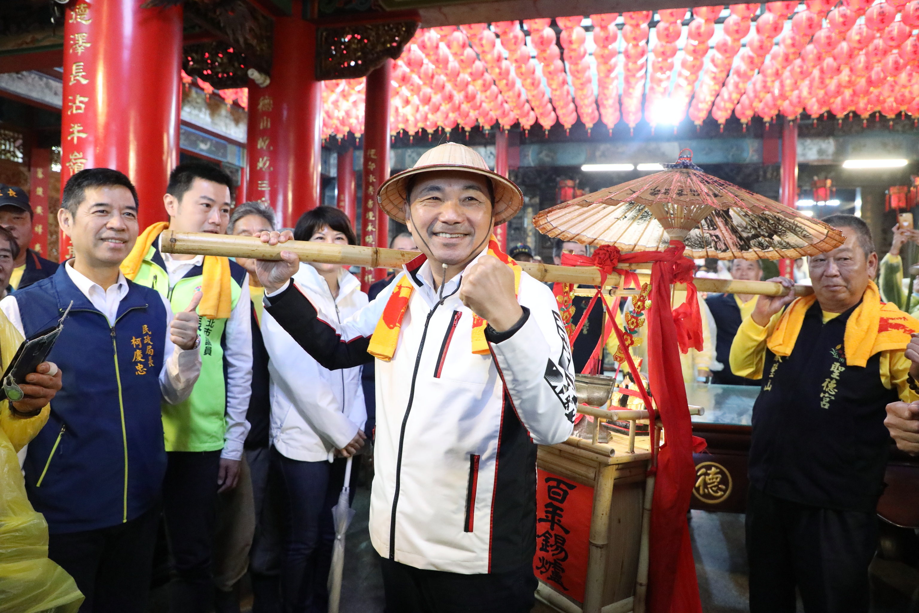 侯友宜市長出席金山區聖德宮暨萬里區大鵬天護宮半嶺訪源繞境儀式